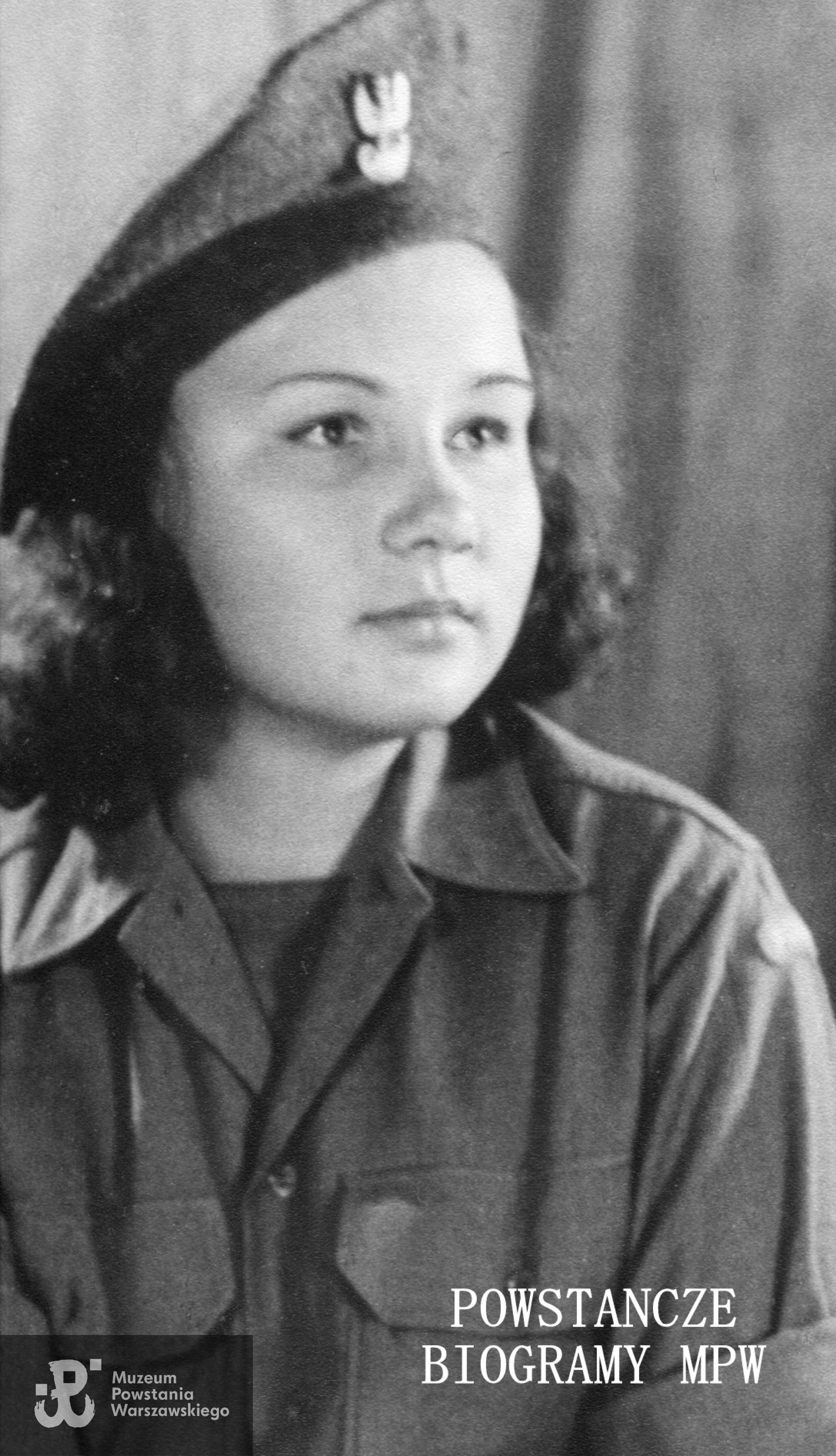 Ewa Gierdo - Sikorska "Osa".  Fot. ze zbiorów Muzeum Powstania Warszawskiego, sygn. P/8169
