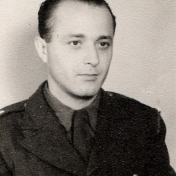 Zdzisław Strumiłowski ps. Ryś ok. roku 1947. Zdjęcie ze zbiorów Marii Kosickiej.