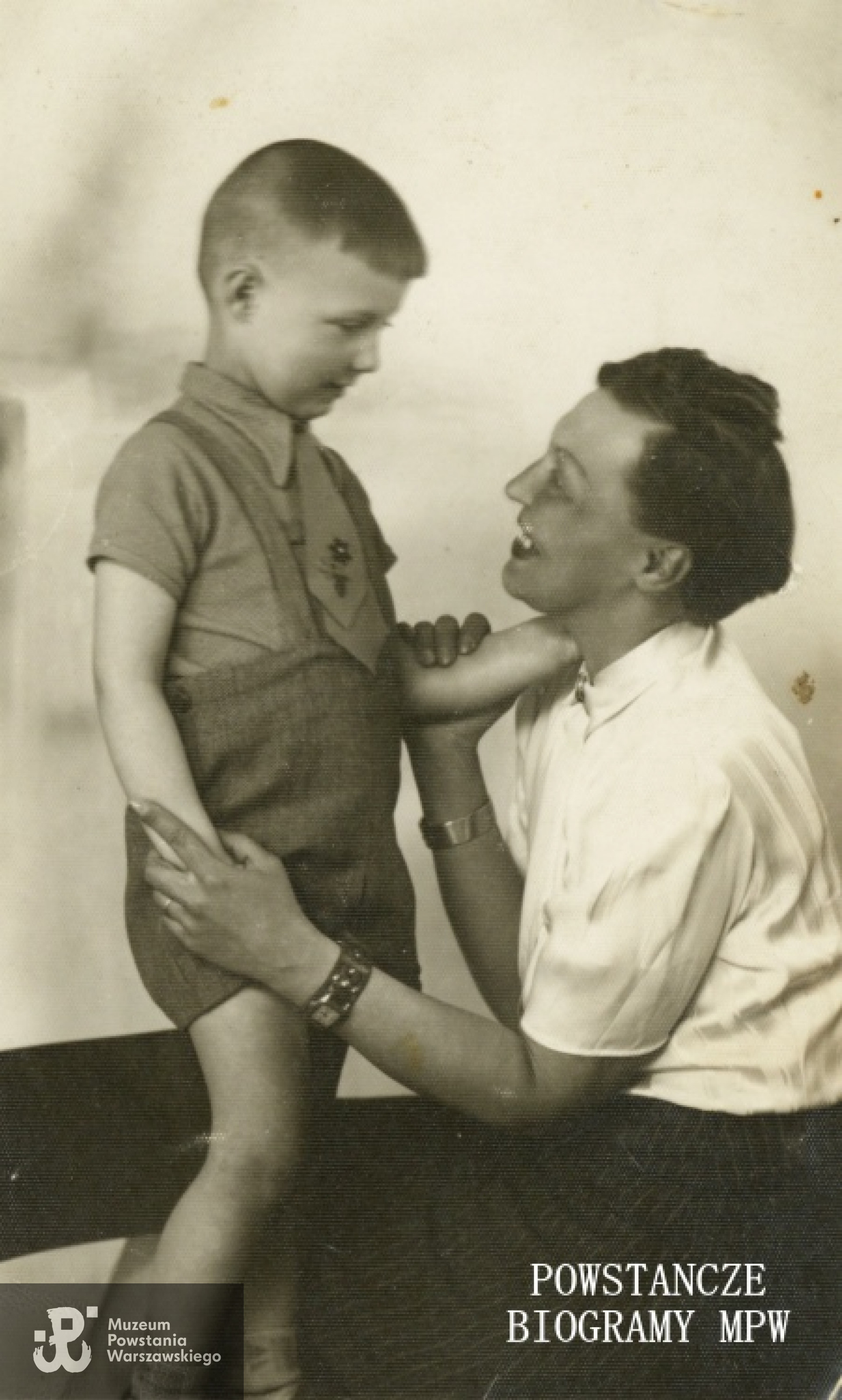 Z synem Andrzejem (rocznik 1938). Fot. z archiwum rodzinnego Andrzeja Składanka.