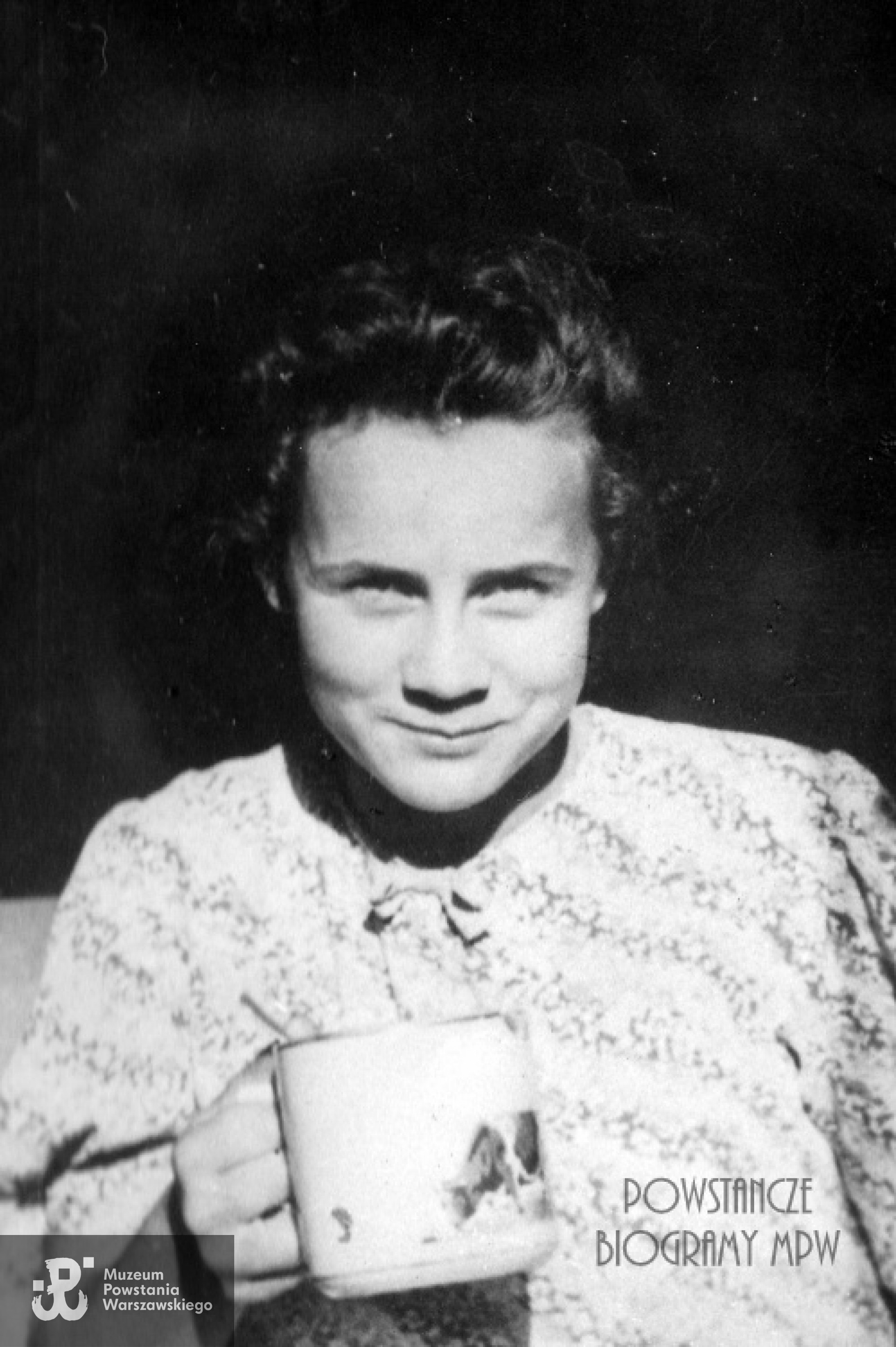 Anusia Kołdoń (1924-1944). Zdjęcie z archiwum Marii Urbaniec-Downarowicz i Andrzeja Urbańca