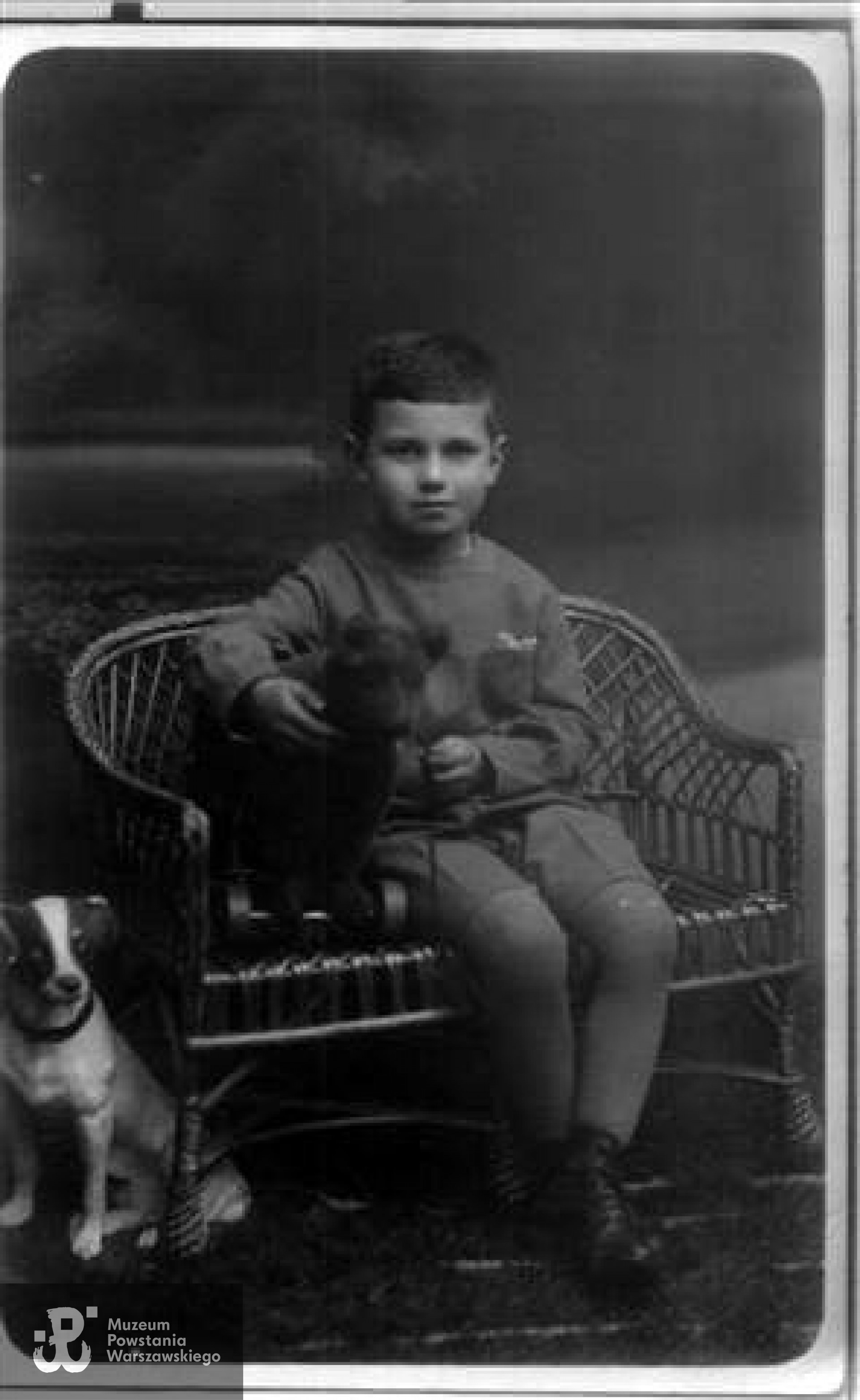 Ryszard Owsiany - początek lat 30. Zdjęcie ze zbiorów rodziny Zeidlerów, udostępnione przez Mirosława Zeidlera, (oprac. Jacek Paluchowski)