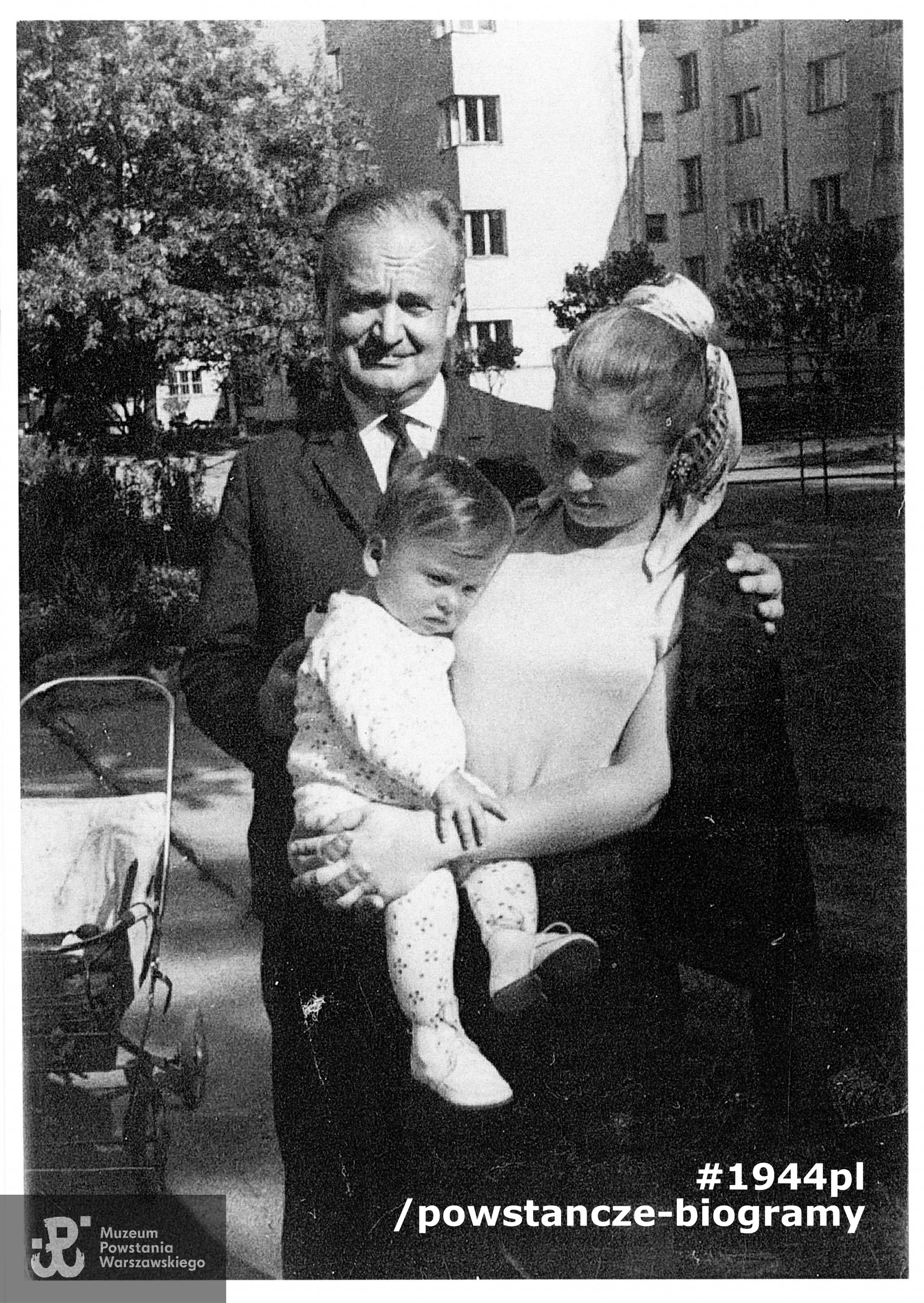 Zdjęcie ze zbiorów rodzinnych, kopia udostępniona przez p. Jadwigę Jaromińską, za pośrednictwem Działu Ikonografii i Fotografii MPW