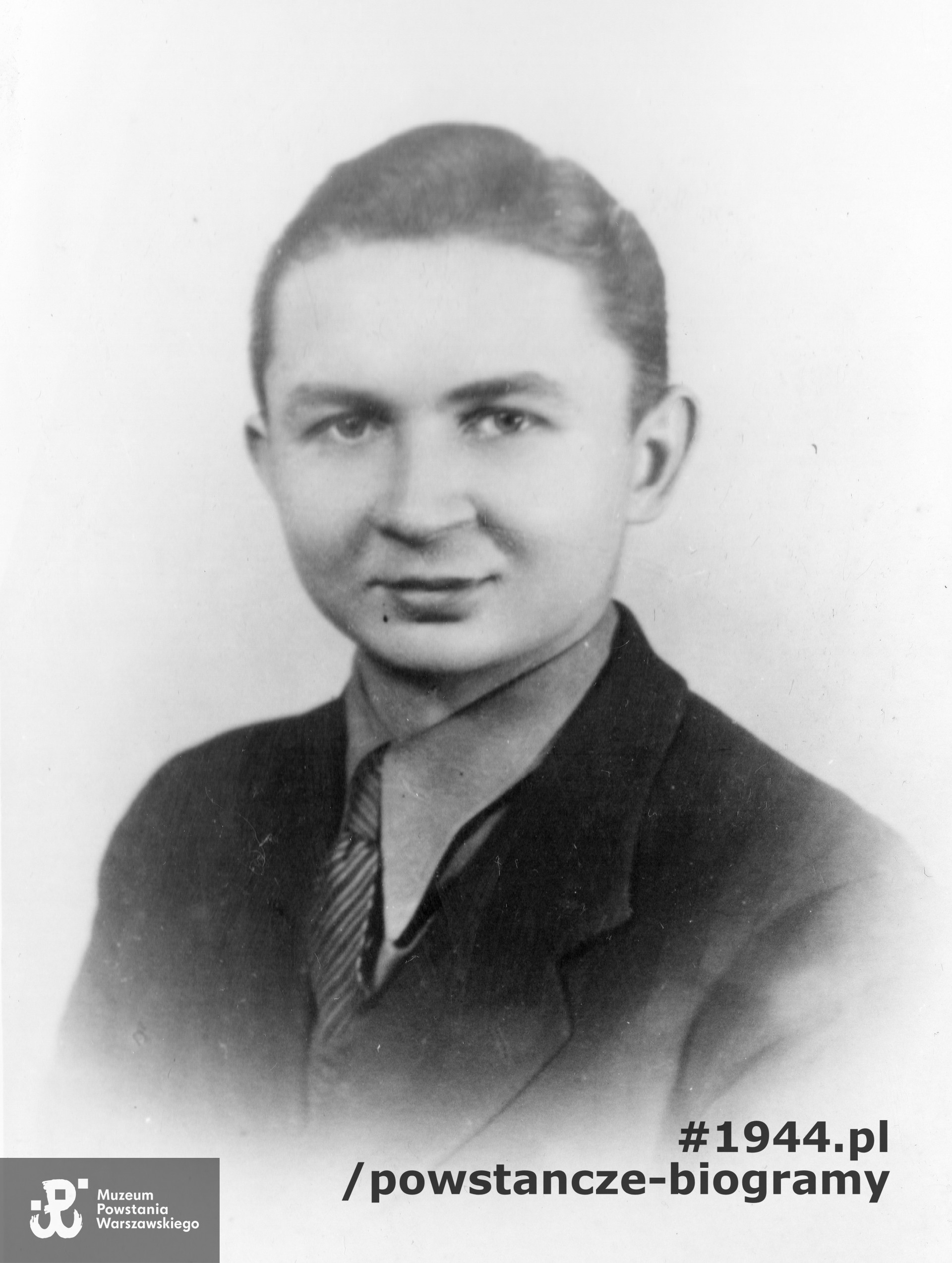 strz. Stefan Kaczmarski "Kaczor", "Pućka" (1923-1944). Fotografia  pochodzi ze zbiorów Piastowskiego Archiwum Miejskiego i ukazała się w albumie „Harcerki i Harcerze z Piastowa polegli za Polskę w latach 1939 – 1945” pod red. Zdzisława i Ryszarda Sitkiewiczów. Udostępnił p. Daniel Dalecki