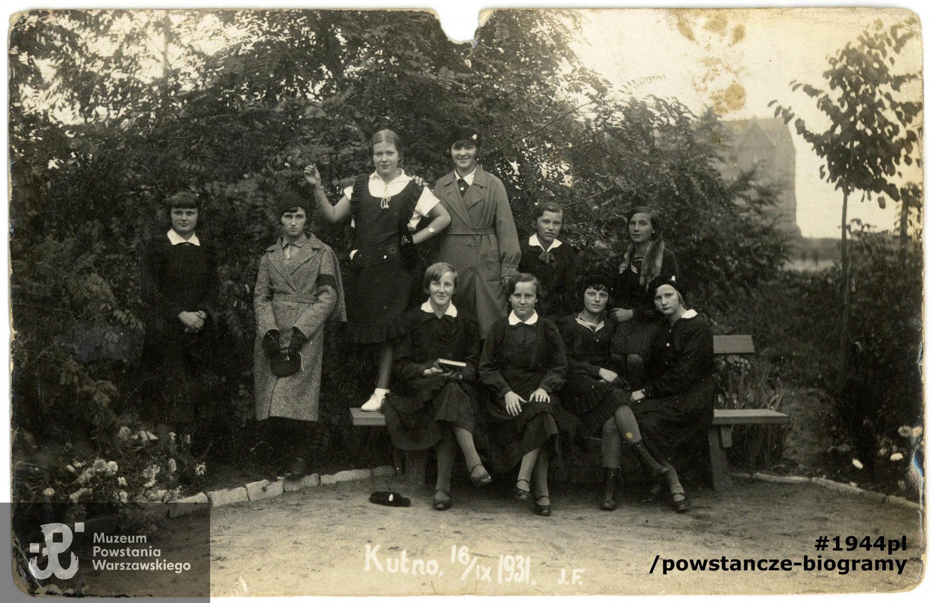  Fot. ze zbiorów rodzinnych p. Zbigniewa Wiwały, bratanka Janiny