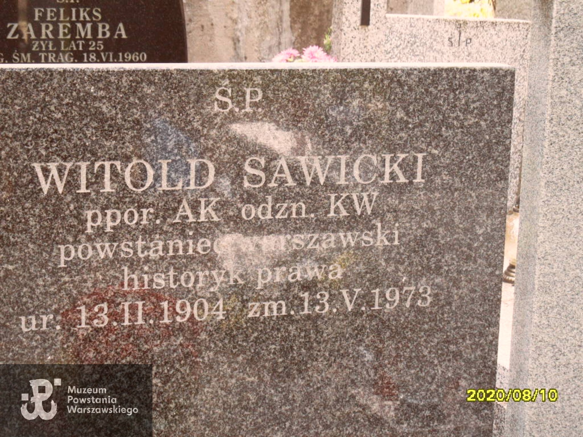 Cmentarz parafialny w Otwocku, Sektor , rząd 6, grób 140
