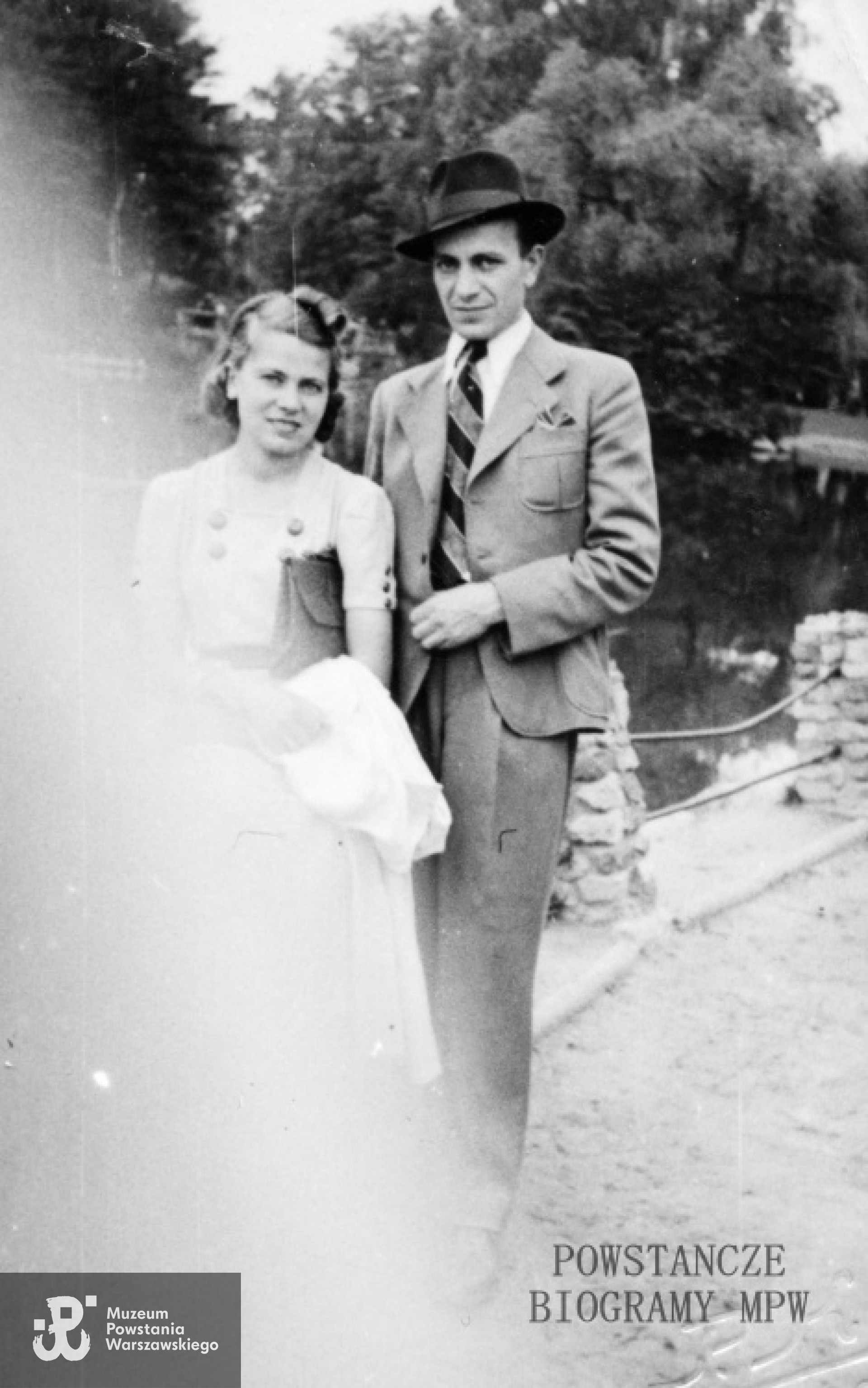 Halina Kodorska z bratem Piotrem ps. "Czarny II". Fot. z archiwum rodzinnego Bożeny Jóźwiak / MPW