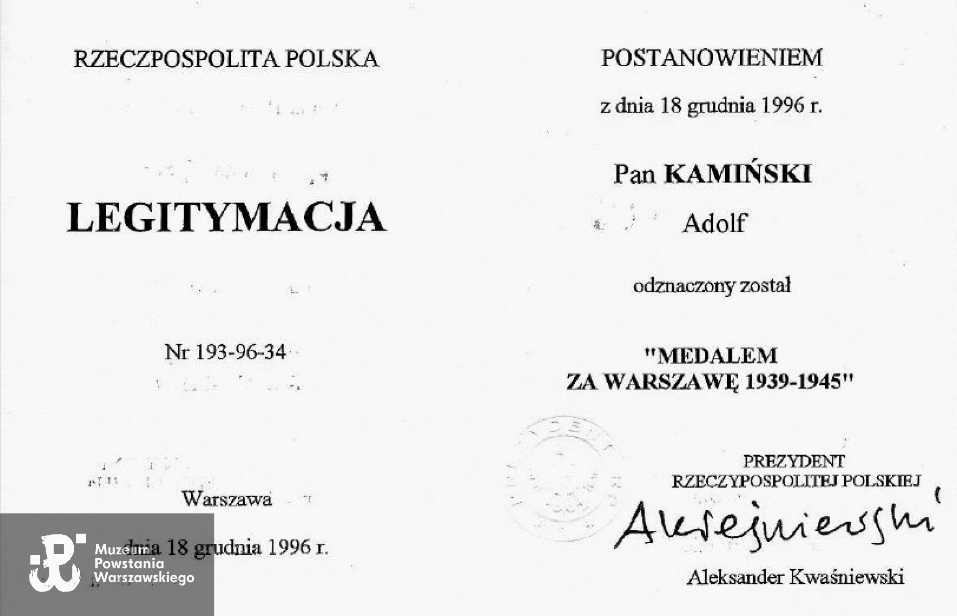 Legitymacja odznaczeniowa -Medal za Warszawę 1939 -1944.  Z archiwum rodzinnego  p. Edwarda Kamińskiego