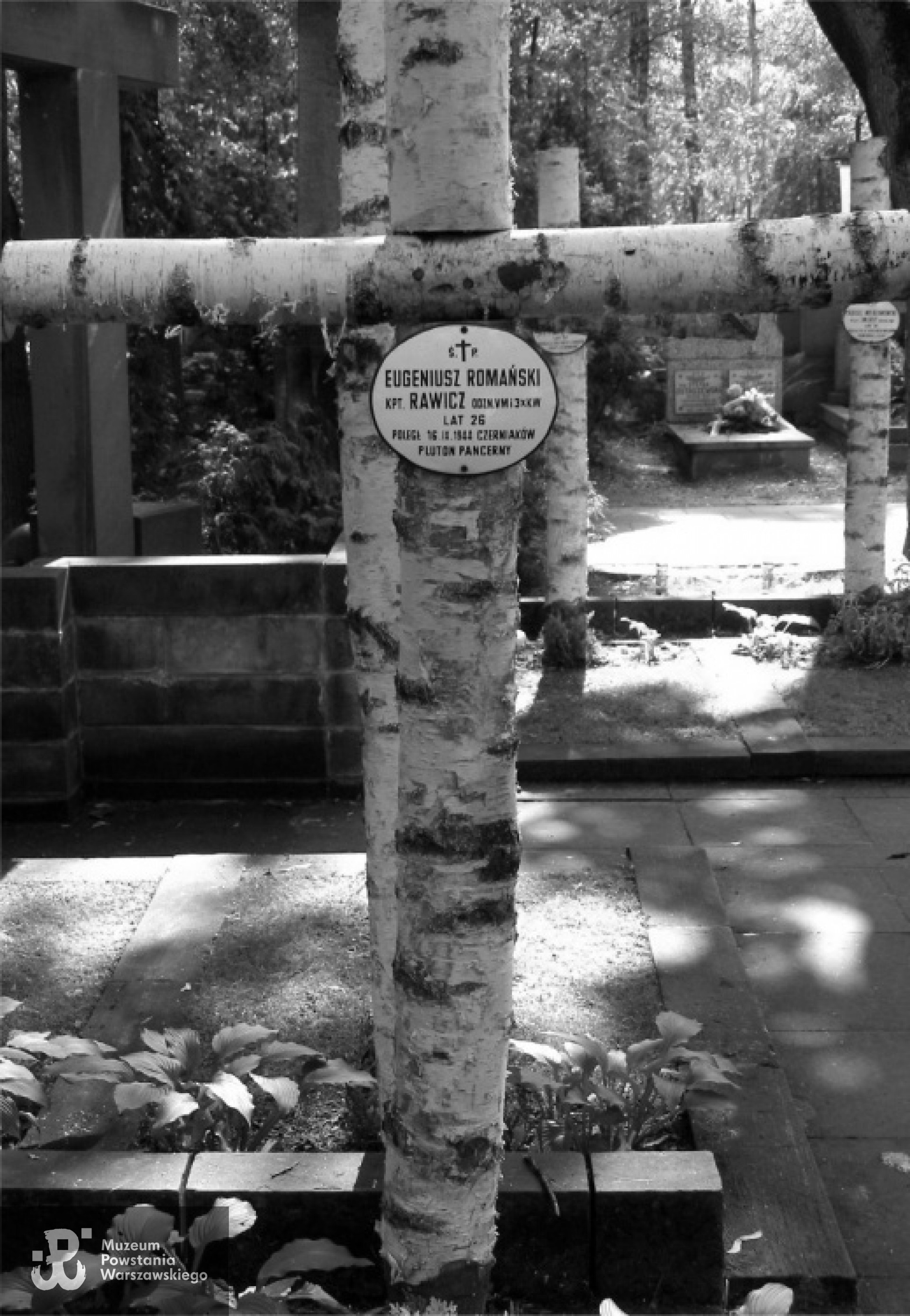 Mogiła Eugeniusza Romańskiego "Rawicza" na Cmentarzu Wojskowym na Powązkach w Warszawie.