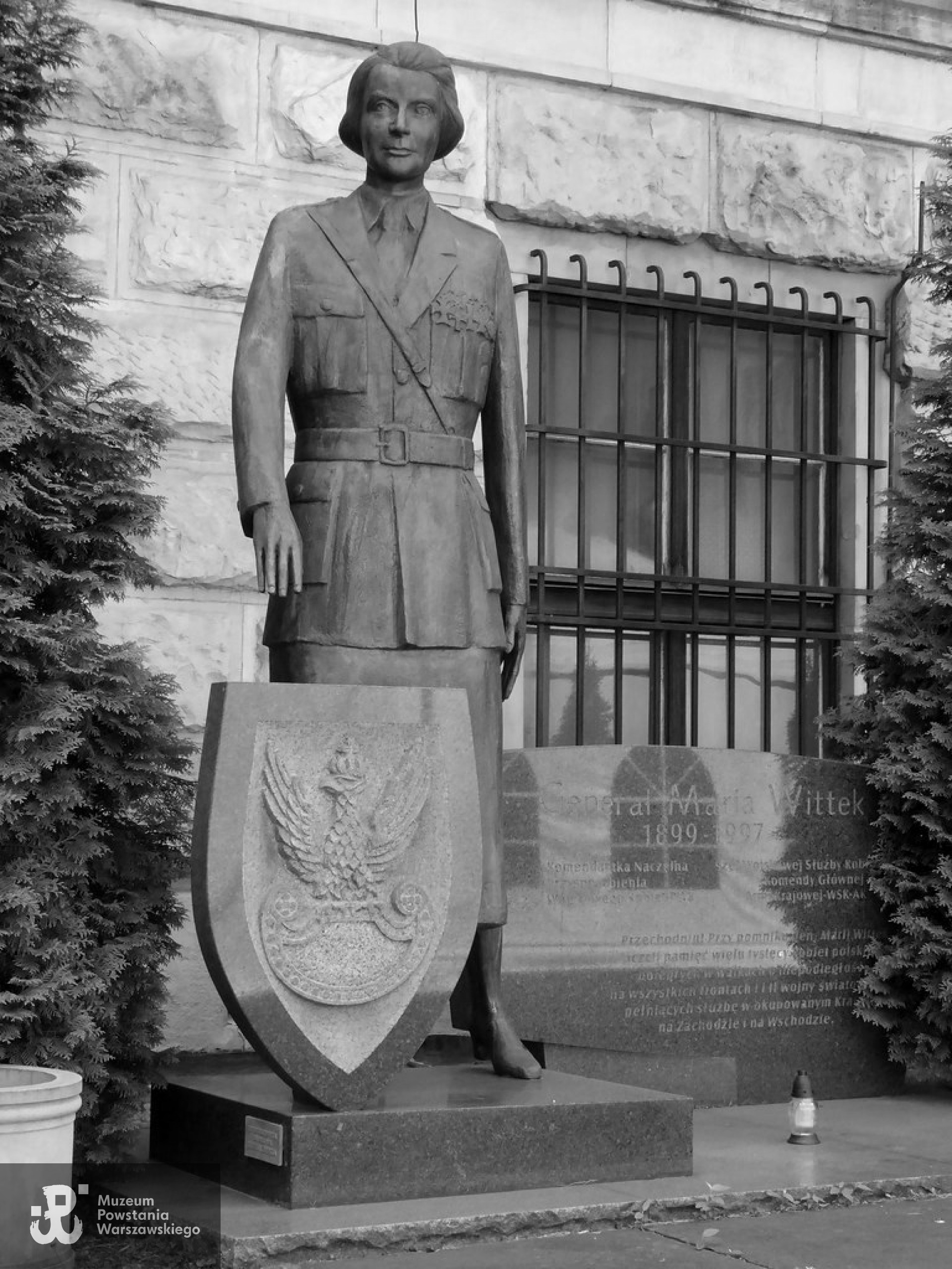 Pomnik Marii Wittek w Muzeum Wojska Polskiego w Warszawie. Fot. domena publiczna