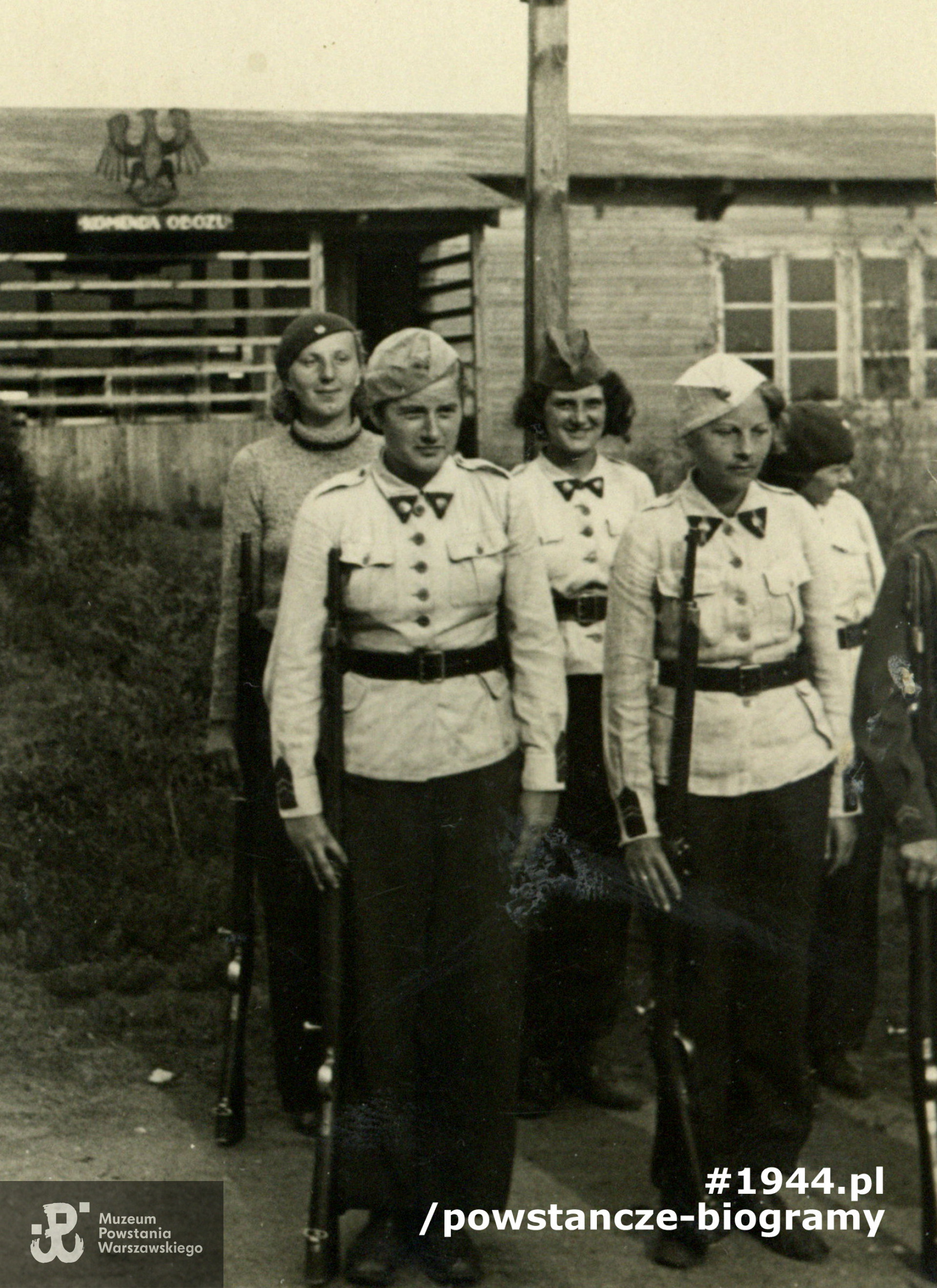 Zdjęcie wykonane w Spale w sierpniu 1939 roku. Fot. ze zbiorów Muzeum Powstania Warszawskiego, sygn. P/8912/17
