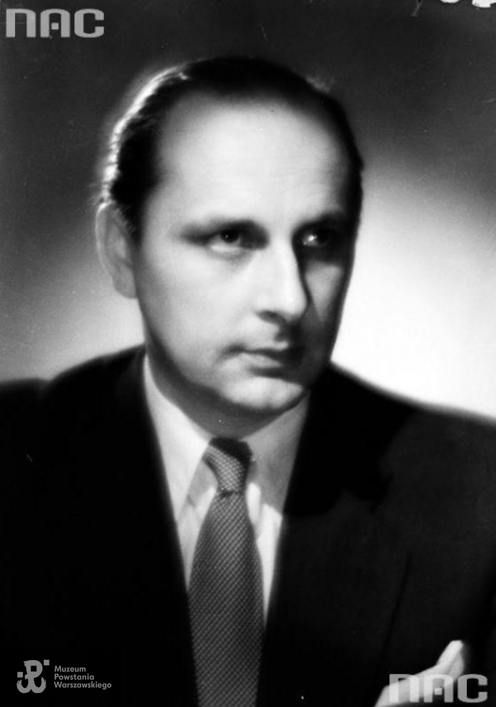 Zenon Wiktorczyk . Archiwum Fotograficzne Edwarda Hartwiga - ze zbiorów NAC [www.audiovis.nac.gov.pl ]