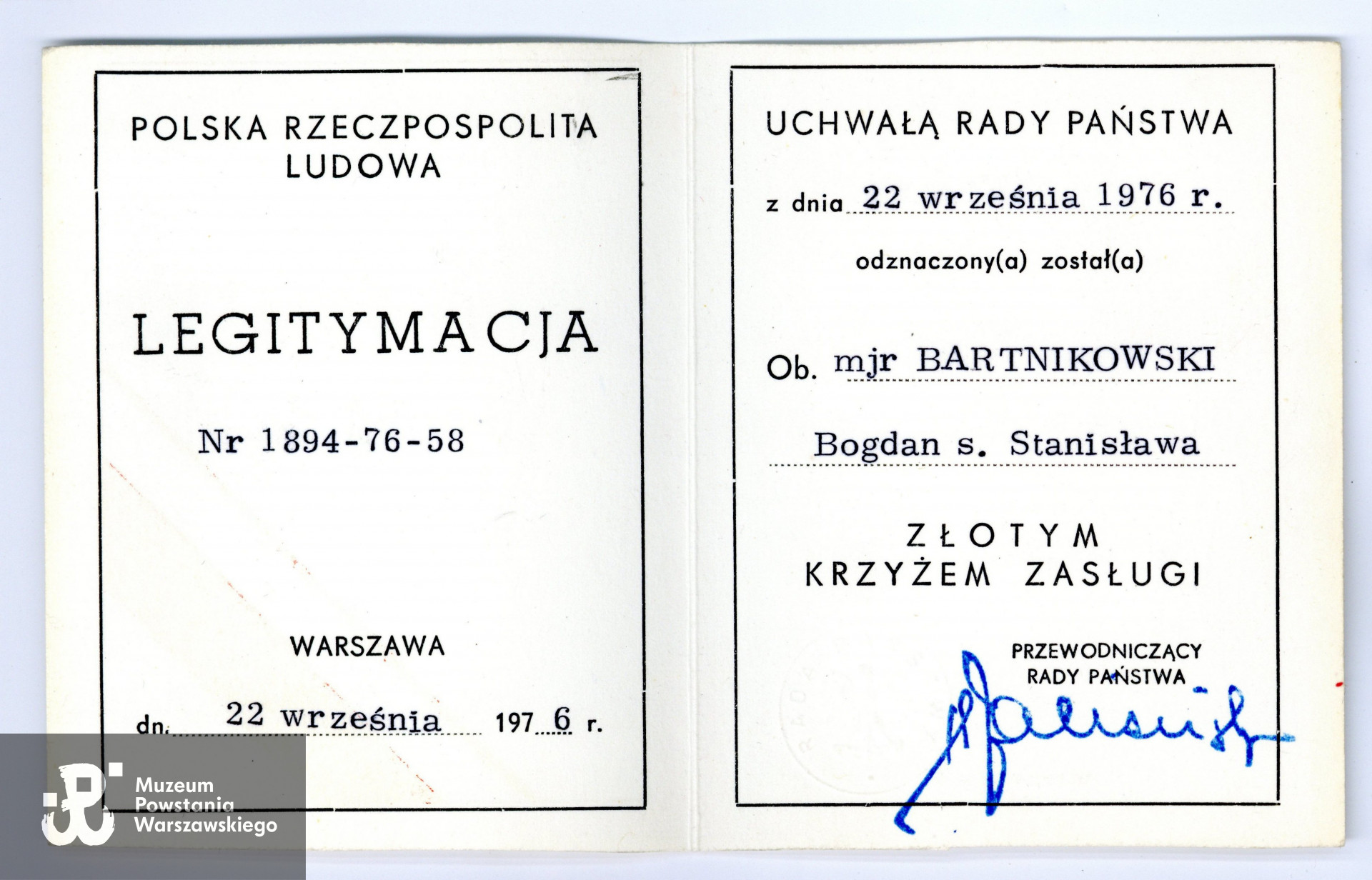 Legitymacja odznaczeniowa: Złoty Krzyż Zasługi. Zbiory prywatne  p. Bogdana Bartnikowskiego