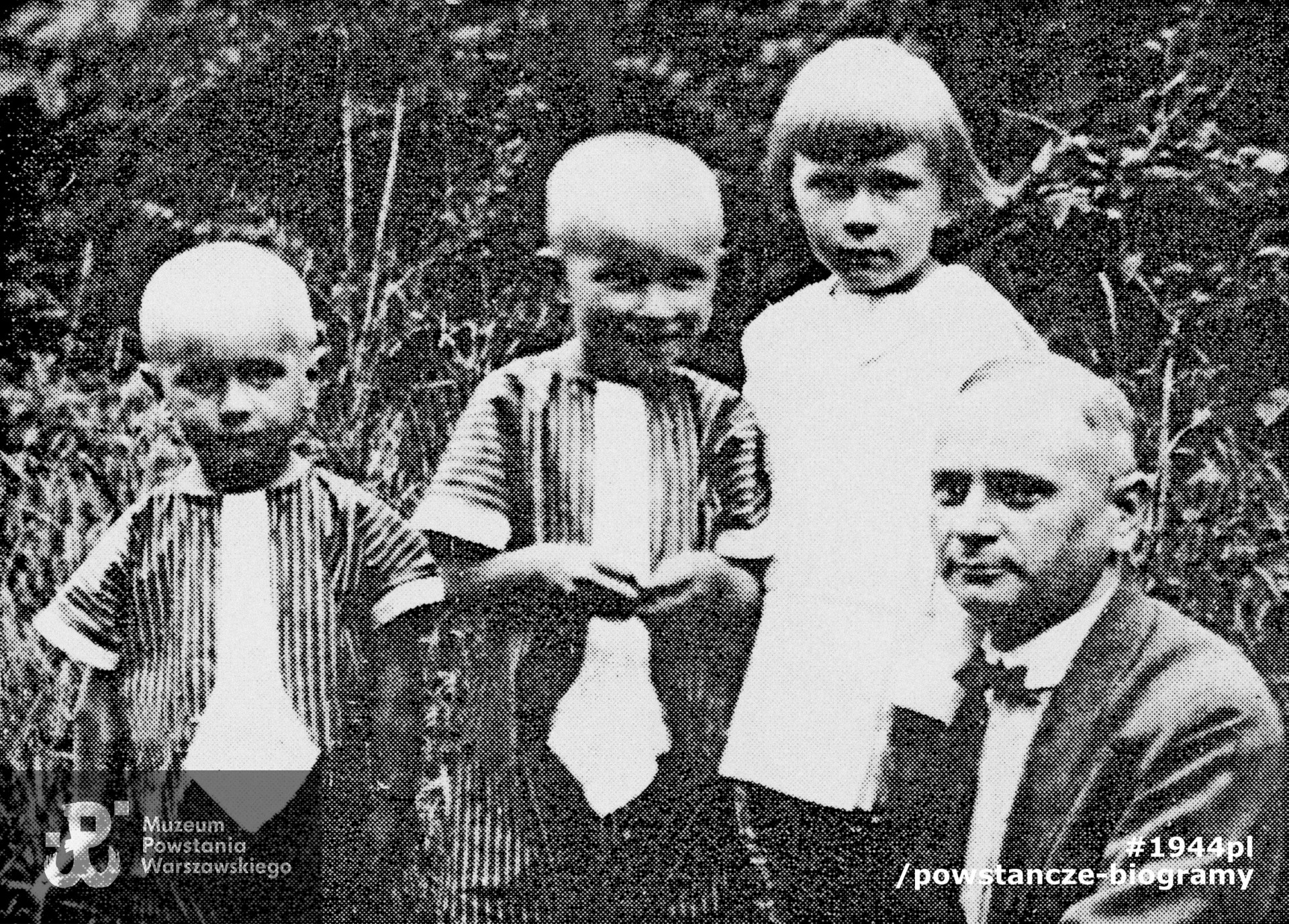 Barbara Radwańska z braćmi Piotrem i Tadeuszem oraz ojcem Józefem Radwańskim. Fot. udostępnił p.  Jan  Ziemowit  Radwański.