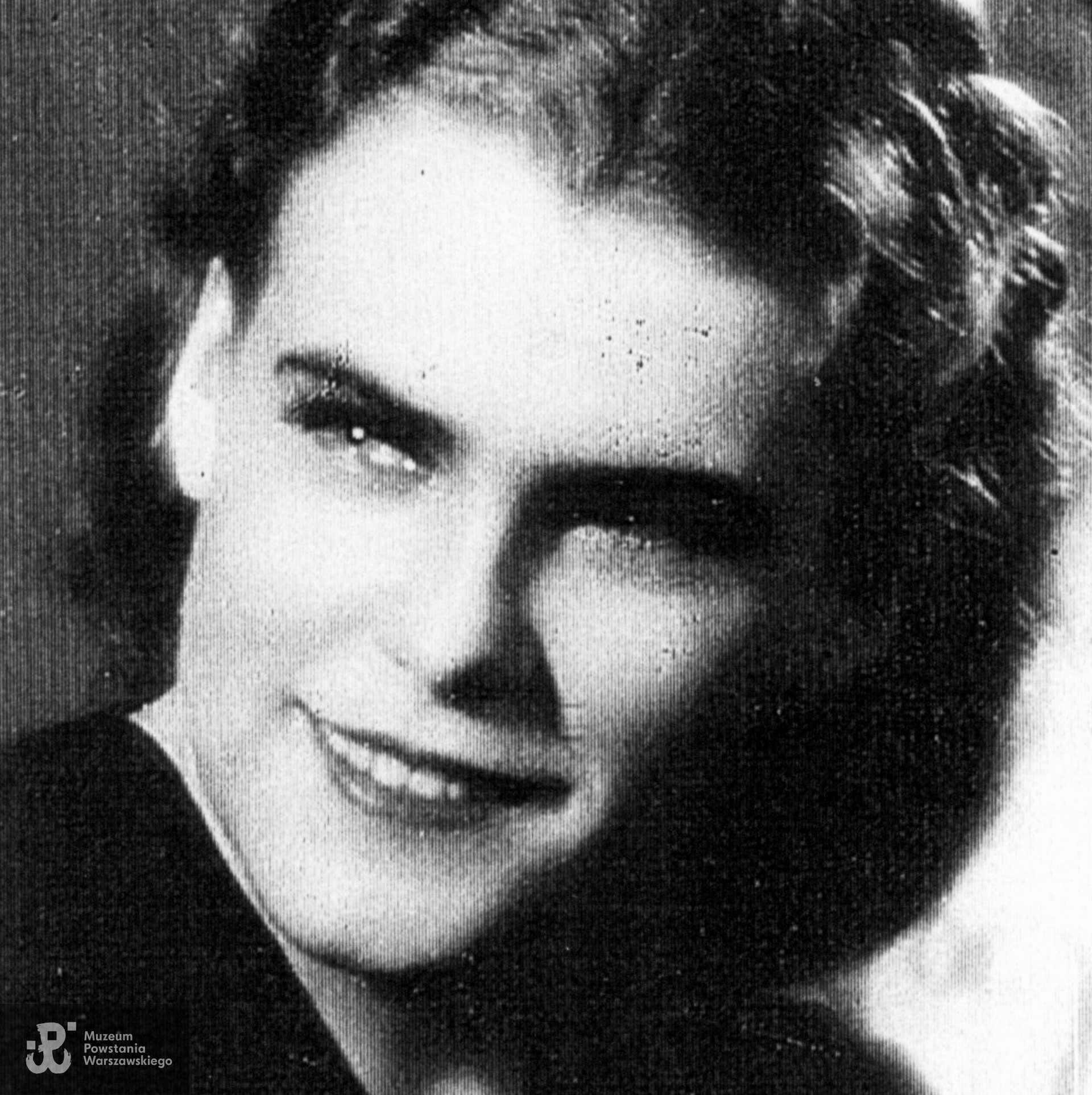 Irena Oleszczuk ps. "Rysiek" (1923-1944). Fot. ze zbiorów Muzeum Powstania Warszawskiego - materiały do Słownika Biograficznego uczestników PW