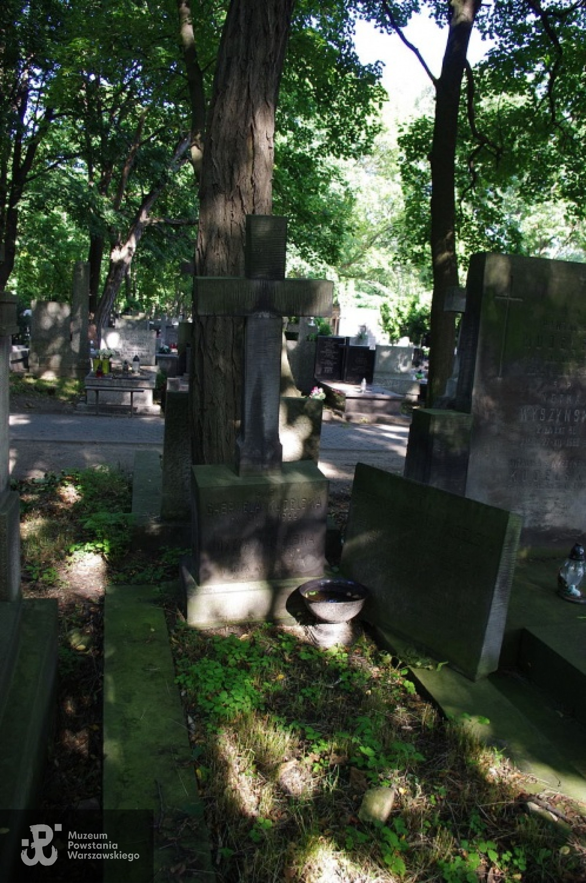 Grób Stefanii Kudelskiej na warszawskich Powązkach. Fot. Mateusz Opasiński, źródło <i>Wikimedia Commons </i>