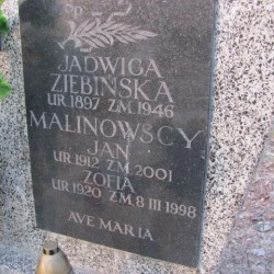 Mogiła na Cmentarzu Parafii Matki Bożej Pocieszenia w Żyrardowie, źr. https://zyrardow36.grobonet.com