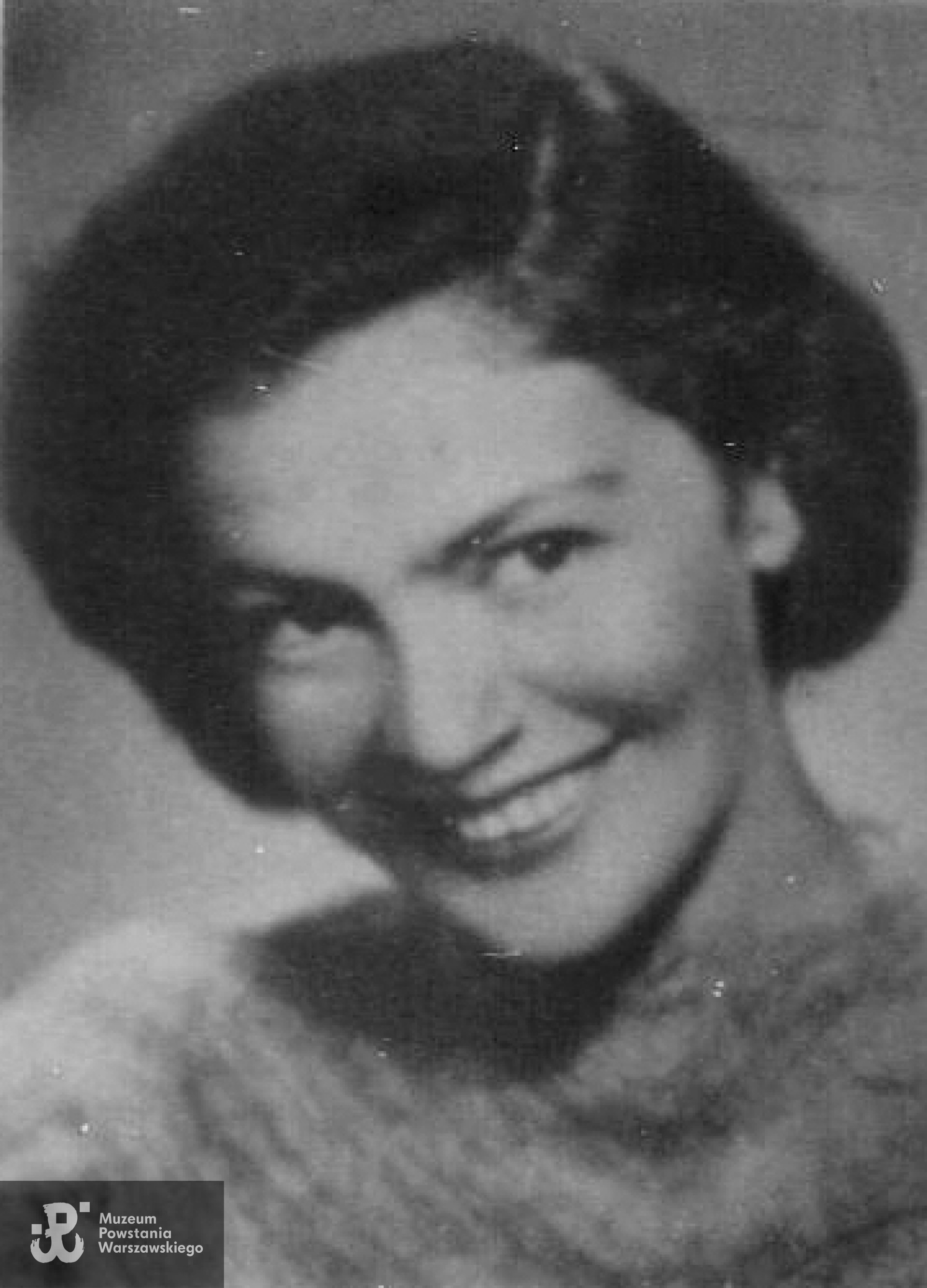 Irena Korsak-Filowicz - Venulet - Pawlikowska ps. "Krysia" (1922-1992). Fotografia udostępniona przez p. Krystynę Szypowską.