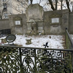 Cmentarz Ewangelicko-Augsburski w Warszawie, Aleja F, rząd 1, grób 76. Fot. Muzeum Powstania Warszawskiego, projekt Baza Grobów Powstańców Warszawskich