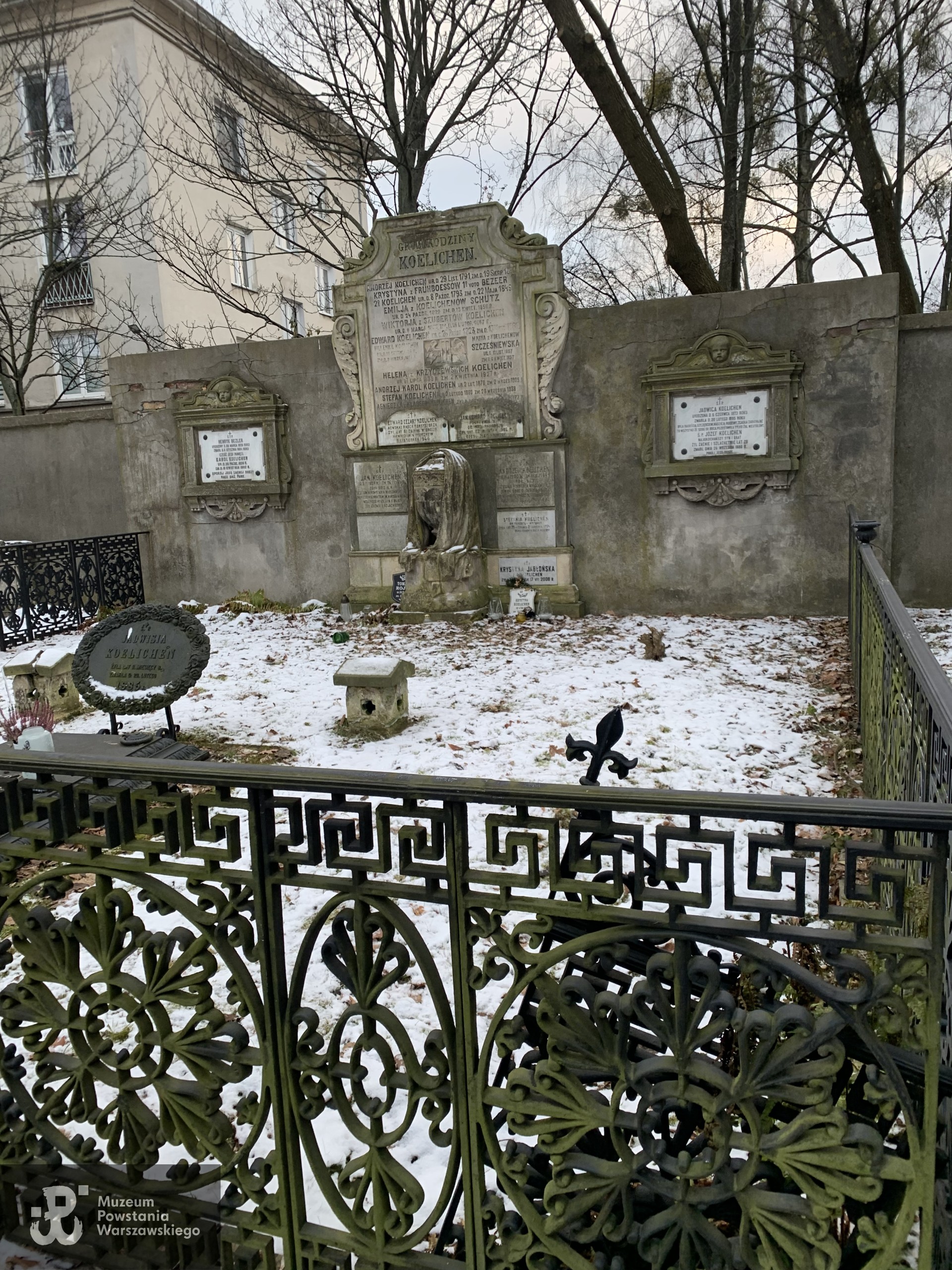 Cmentarz Ewangelicko-Augsburski w Warszawie, Aleja F, rząd 1, grób 76. Fot. Muzeum Powstania Warszawskiego, projekt Baza Grobów Powstańców Warszawskich