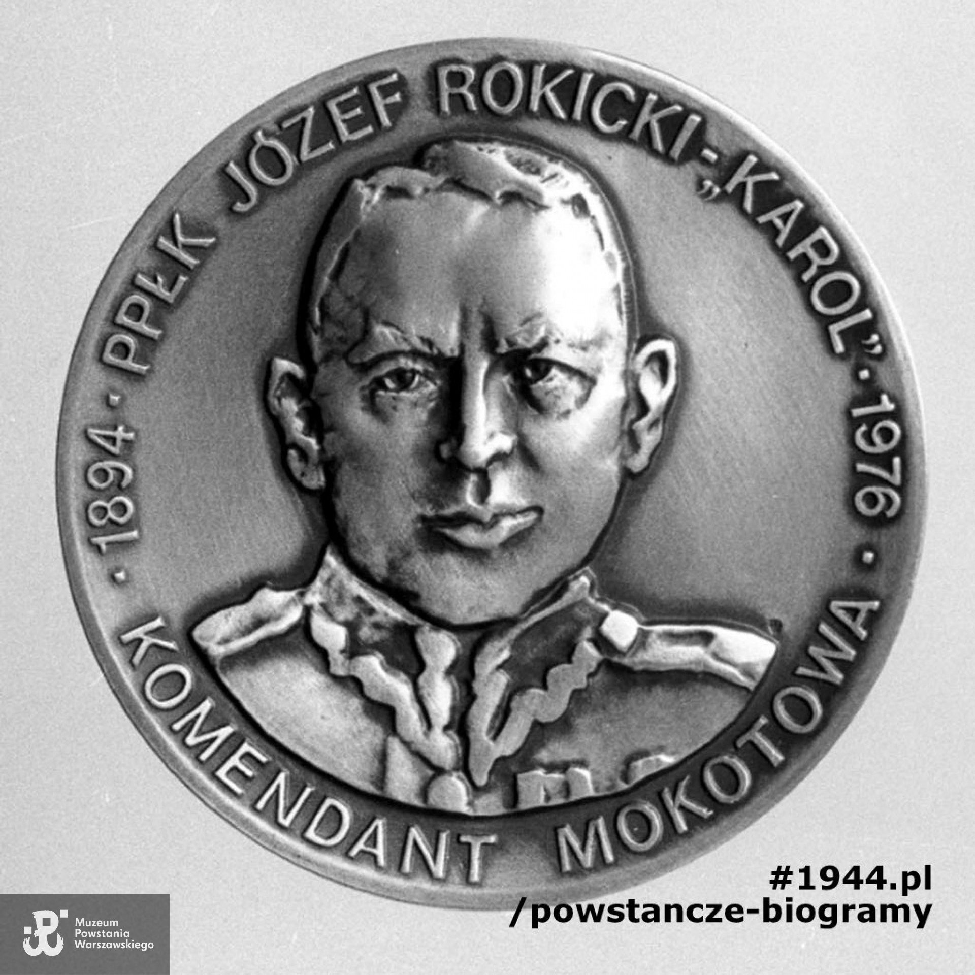 Fotografia przedstawiająca medal z tombaku "Powstanie Warszawskie  - Józef Rokicki "(awers). Fot. ze zbiorów Muzeum Powstania Warszawskiego, sygn. MPW-IH/3626
