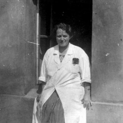 Dr Ste­fa­nia Chod­kow­ska. Szpi­tal Wol­ski (1943) Fot AR MPW