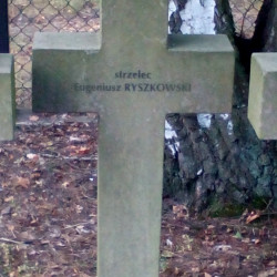 Mogiła Eugeniusza Ryszkowskiego na Cmentarzu Wojennym w Budach Zosinych. Fot. Mariusz Skroński