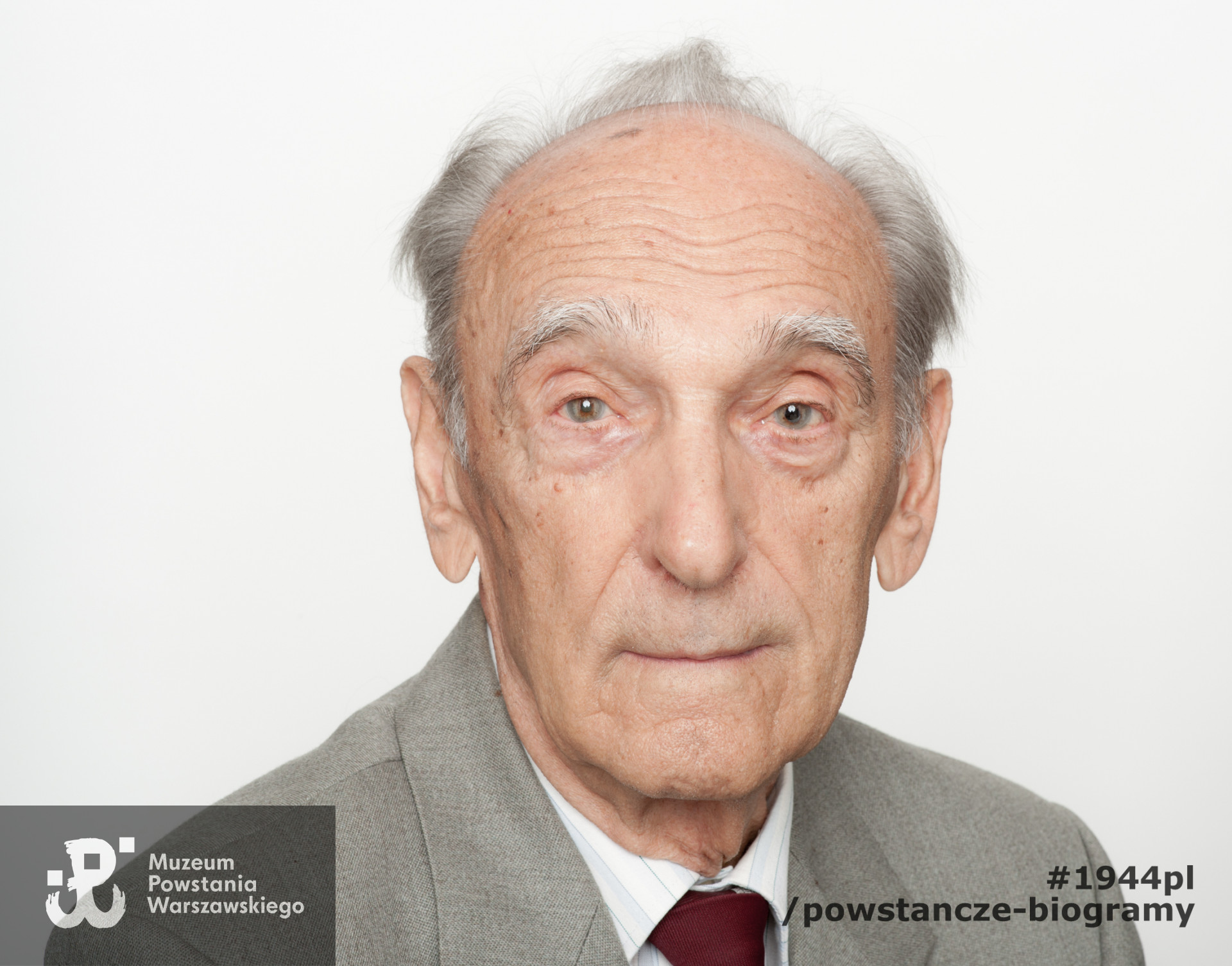 Zdjęcie z serii portretów Powstańców Warszawskich wykonanych w ramach projektu "1944/70/2014" realizowanego przez grupę WWPHOTO dla uczczenia 70. rocznicy wybuchu Powstania Warszawskiego. Muzeum Powstania Warszawskiego, 22.07-04.08 2013.