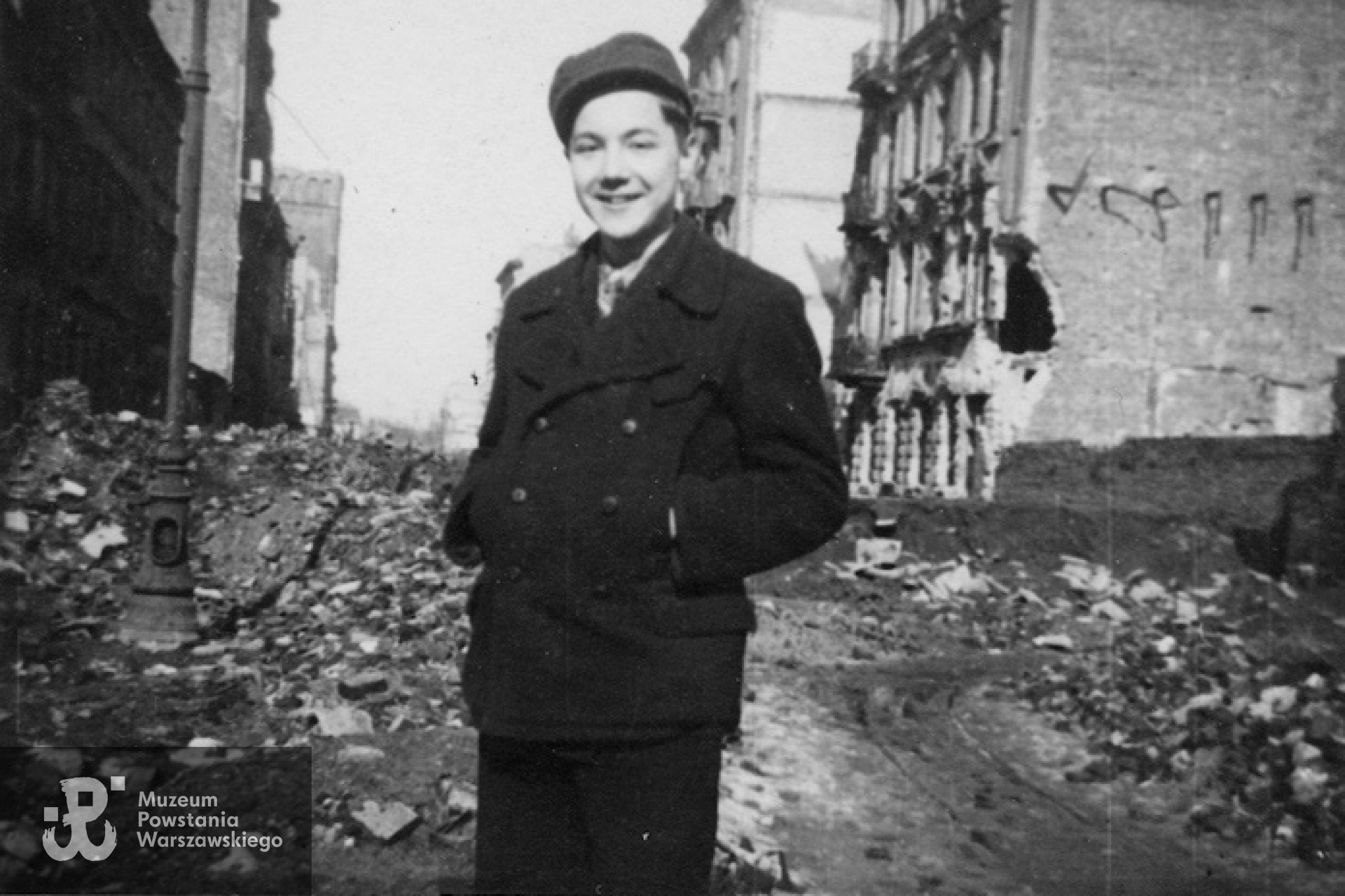 Fotografia powojenna - 1946 rok. Źródło: Archiwum Tadeusza Rolke.