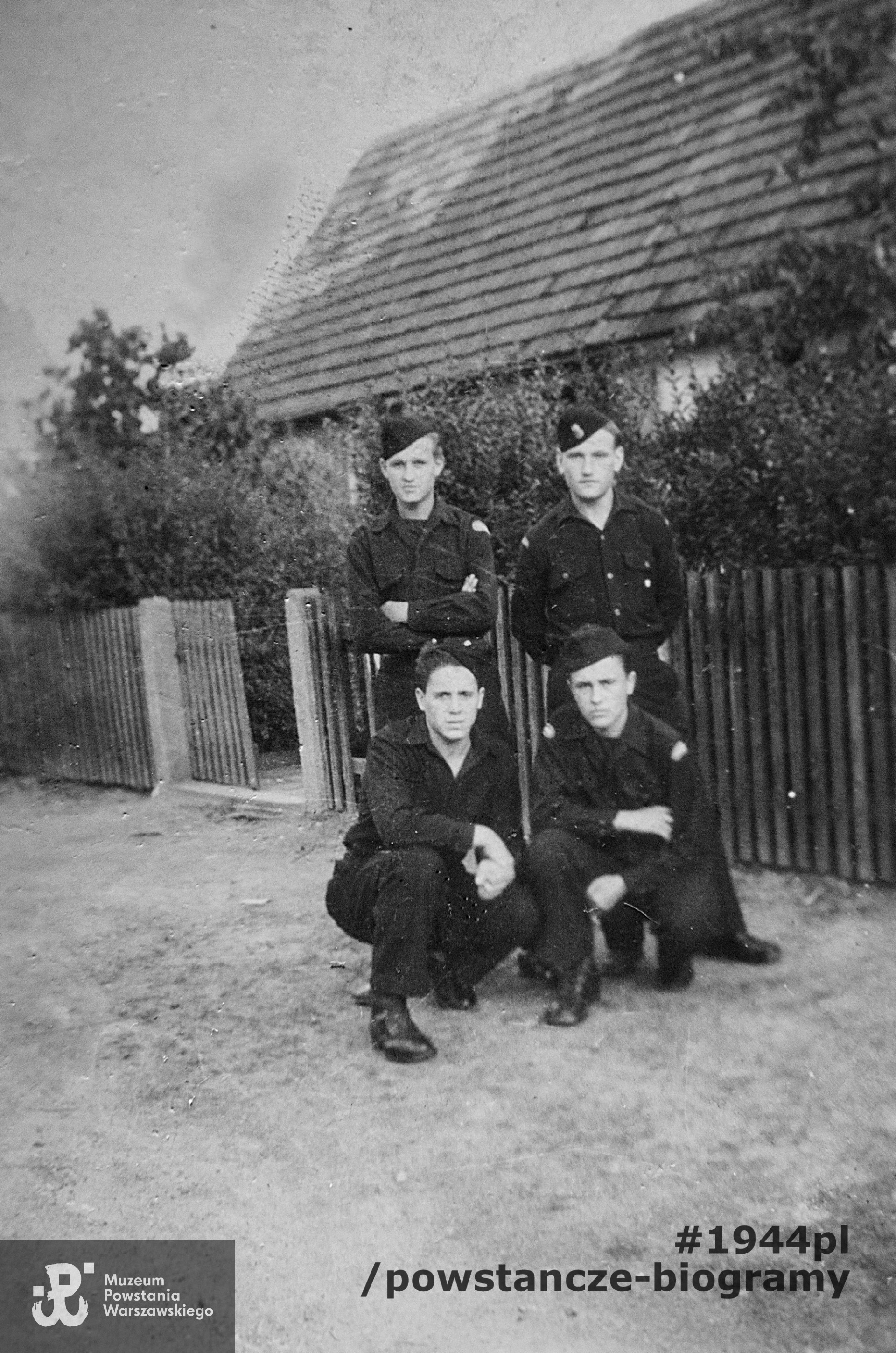 Po wyzwoleniu przez Amerykanów z kolegami z obozu jenieckiego w Bad Sulza