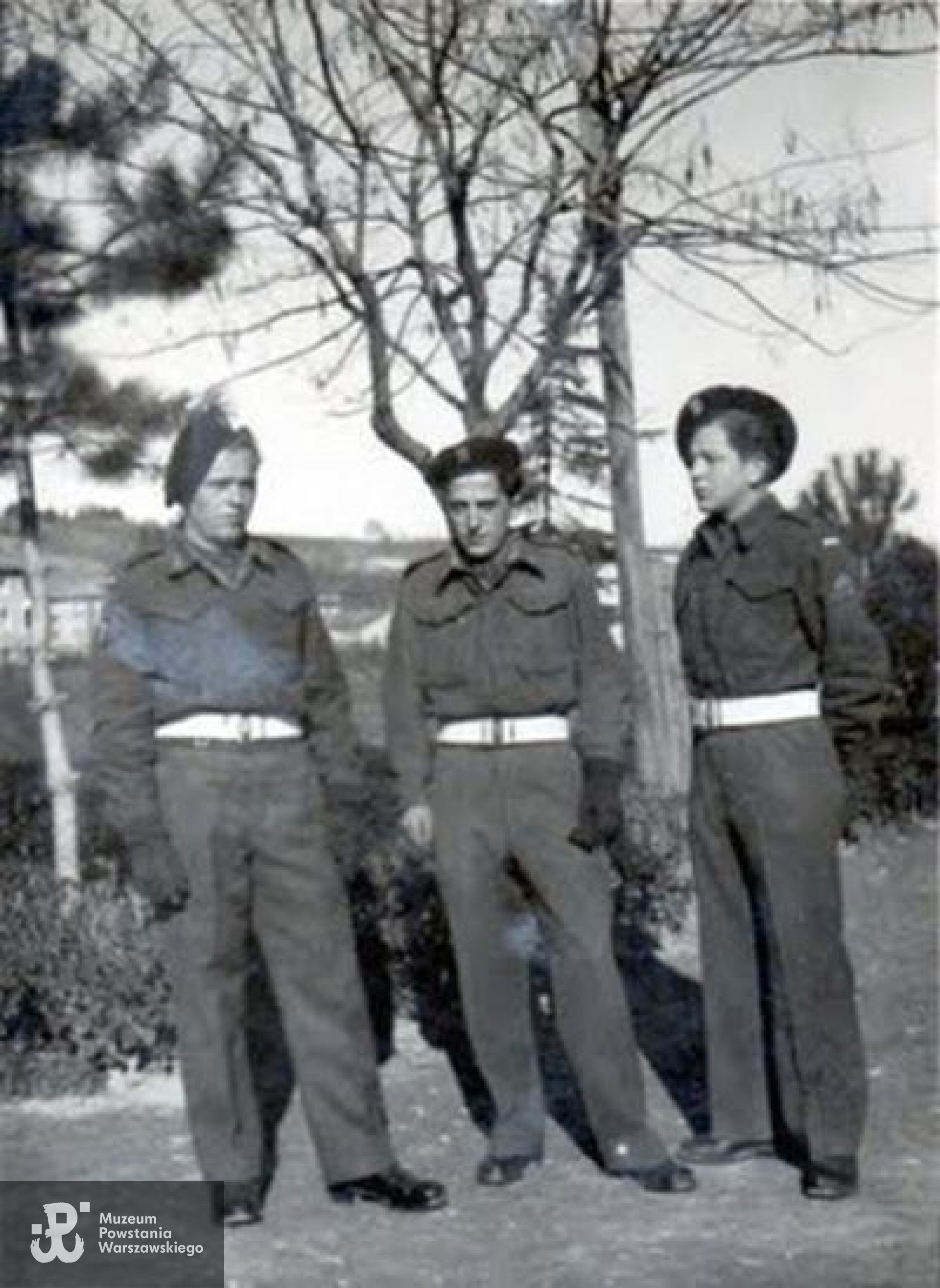 Ze zbiorów Andrzeja Łęckiego/Archiwum 2. HBAP "Żbik"