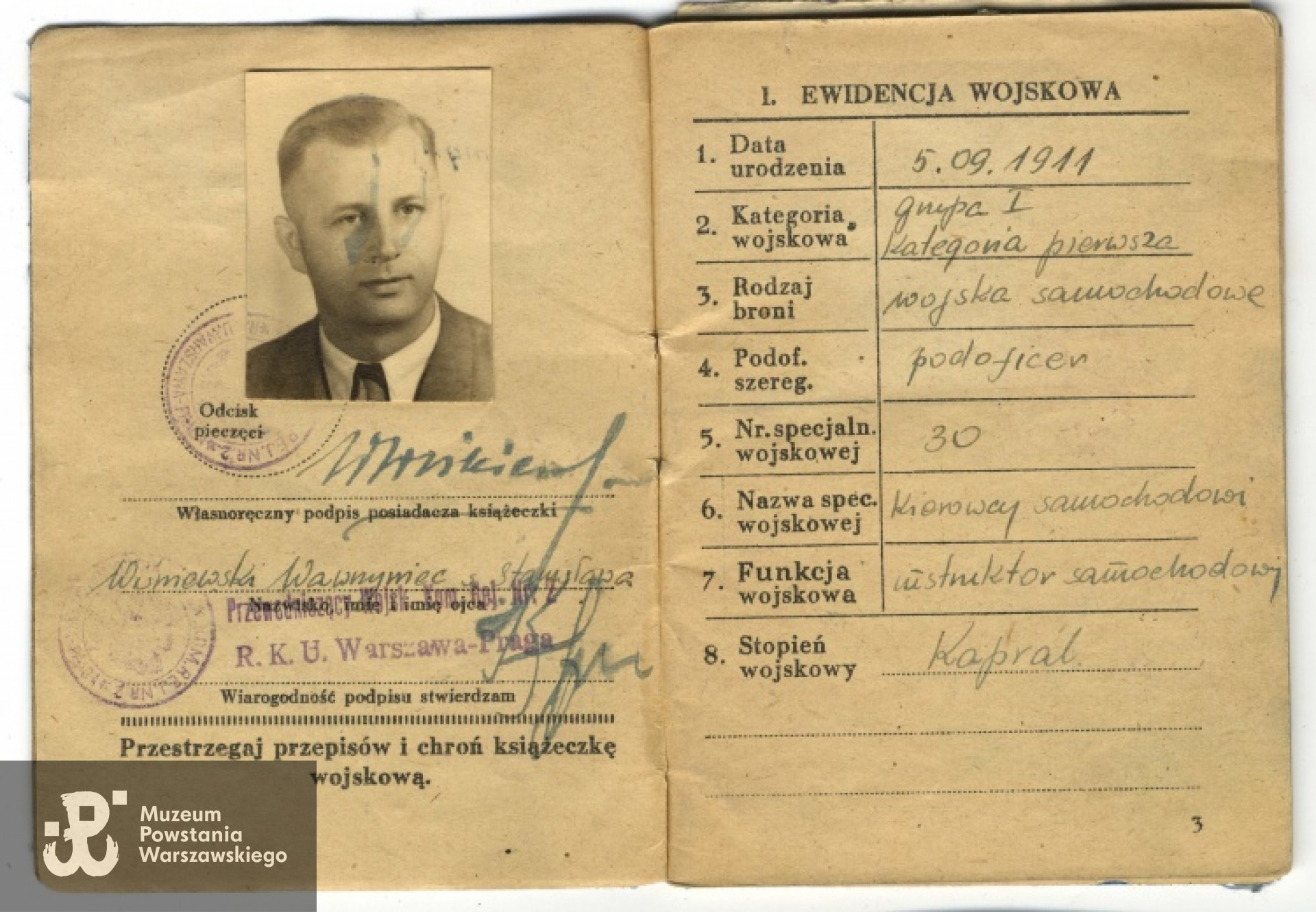 Książeczka wojskowa Wawrzyńca Wiśniewskiego.Archiwum rodzinne Piotra Wiśniewskiego.