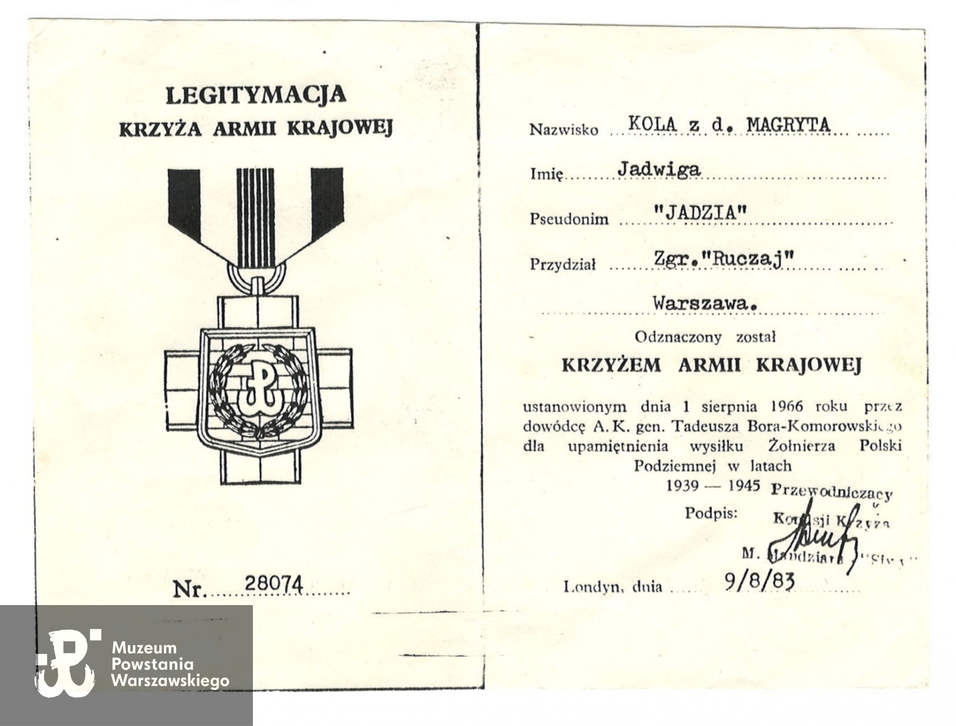 Legitymacja odznaczeniowa - Krzyż Armii Krajowej. Ze zbiorów rodzinnych, skan nadesłał p. Grzegorz Zieliński, zięć Jadwigi Kola z d. Magryta