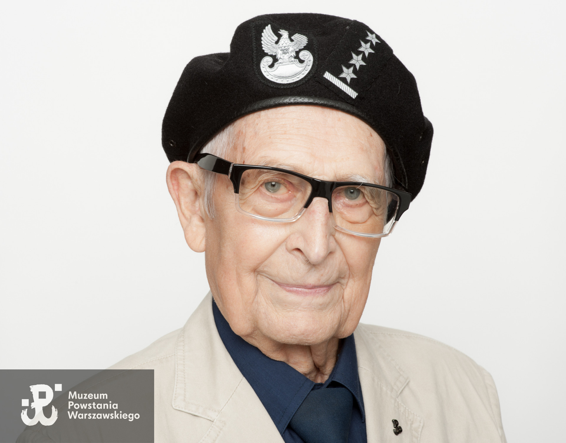 Zdjęcie z serii portretów Powstańców Warszawskich wykonanych w ramach projektu "1944/70/2014" realizowanego przez grupę WWPHOTO dla uczczenia 70. rocznicy wybuchu Powstania Warszawskiego. Muzeum Powstania Warszawskiego, 22.07-04.08 2013.