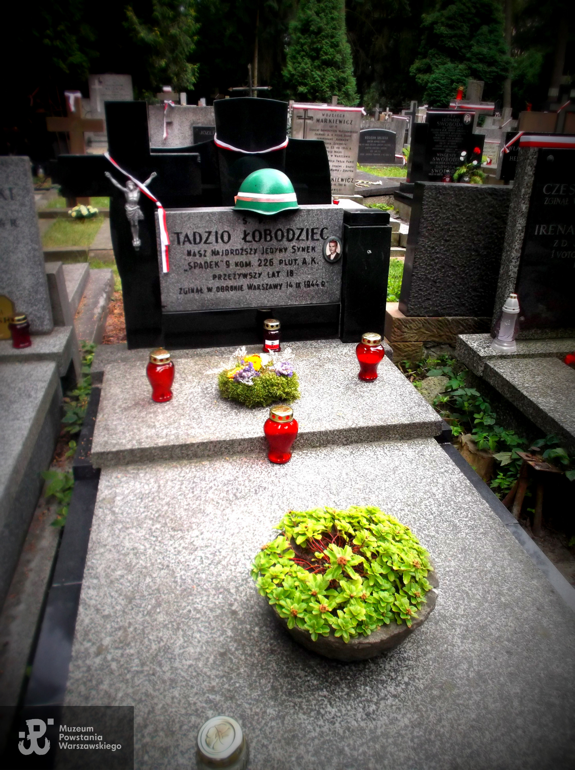 Cmentarz Wojskowy na Powązkach, kwatera A-23, rząd  3, grób  25. Fot. Anna Szarejko