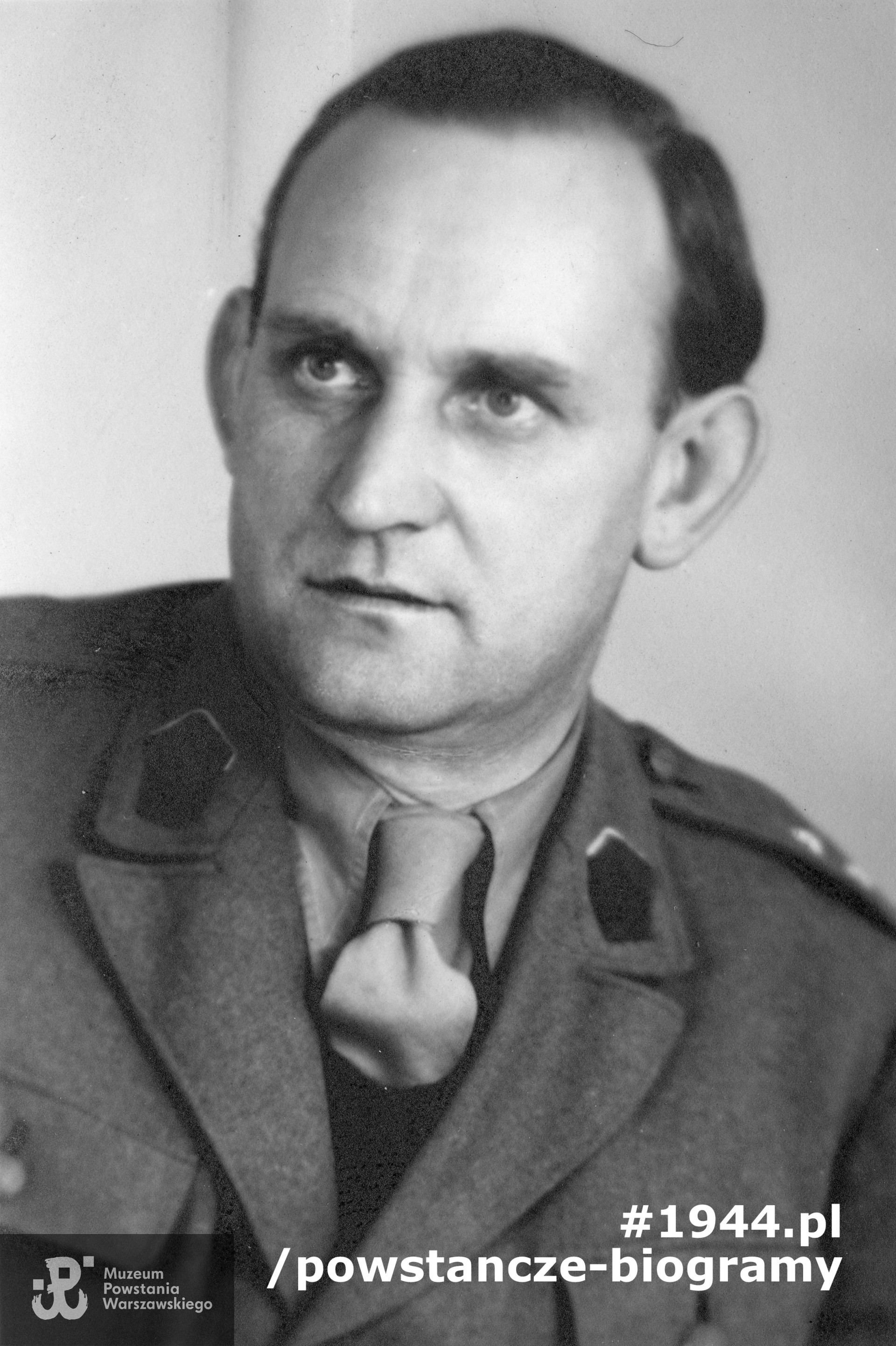 por. Leonard Biernat "Mazur" (1903-1959). Fotografia portretowa ze zbiorów Muzeum Powstania Warszawskiego, sygn. MPW-IP/5630