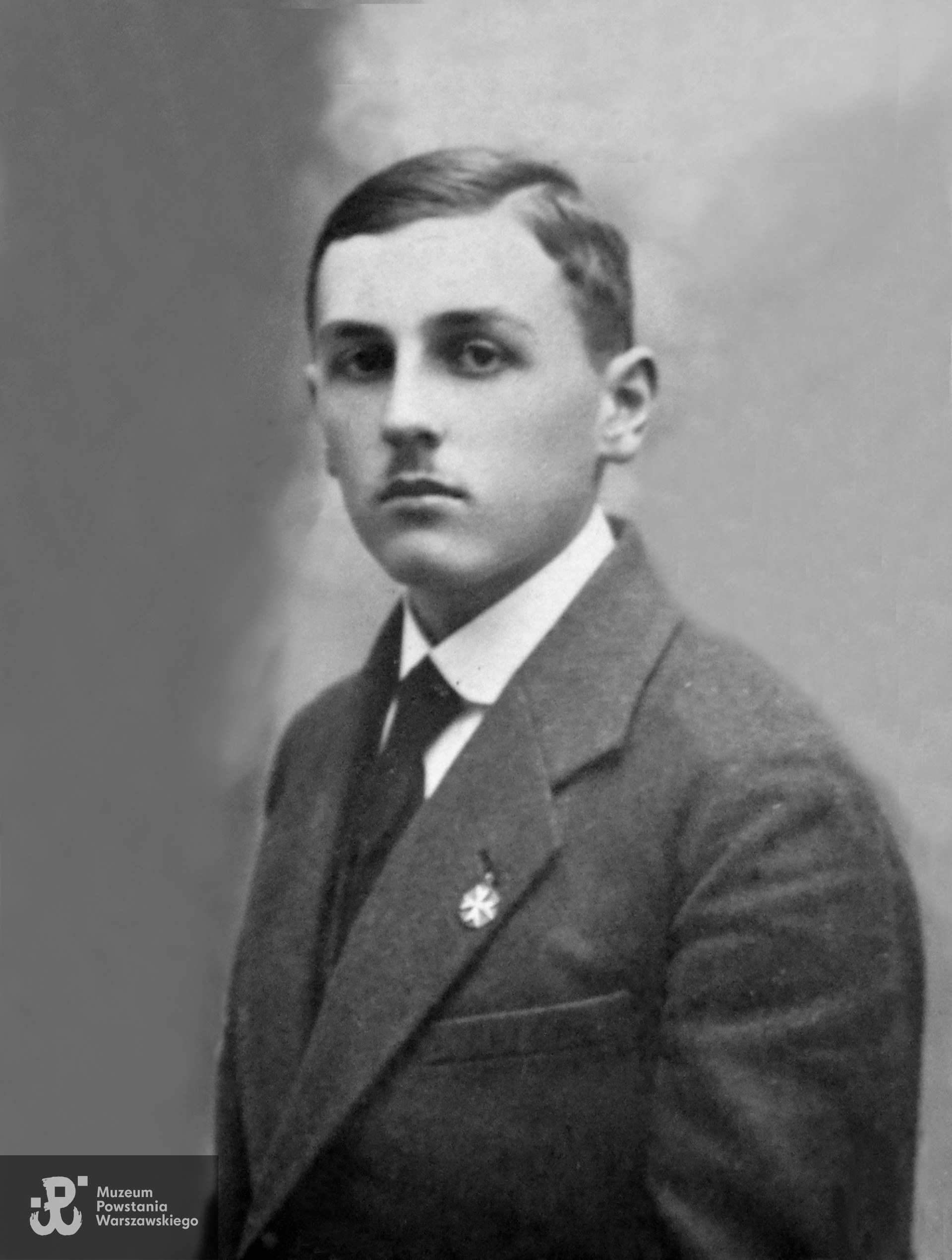 ppor. Piotr Szawernowski - fotografia z okresu studiów. Skan udostępnił p. Zbigniew Jan Tyszka