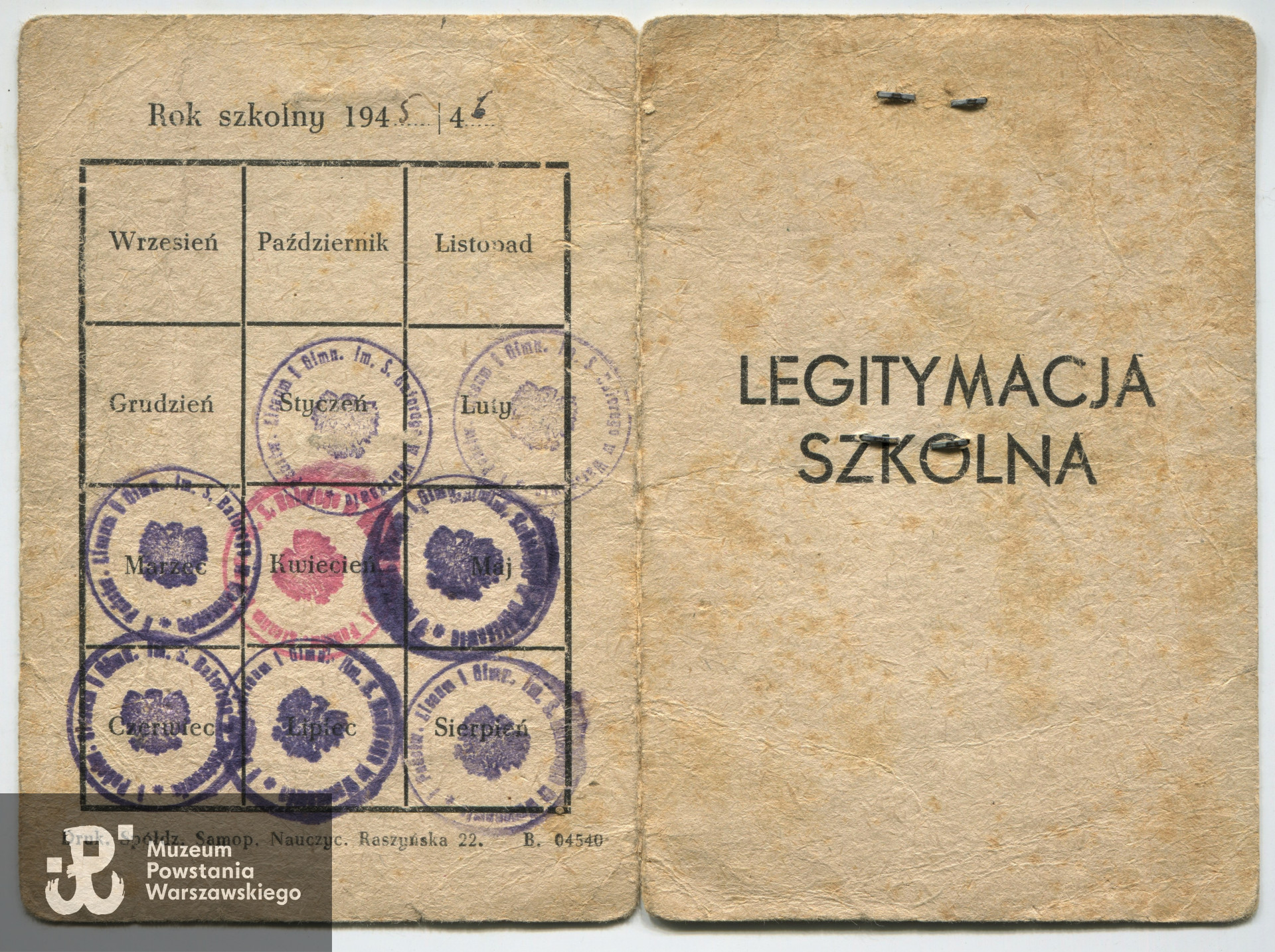 Powojenna legitymacja szkolna Gimnazjum i Liceum im. Stefana Batorego w Warszawie. Zbiory prywatne  p. Danuty Pajączkowskiej