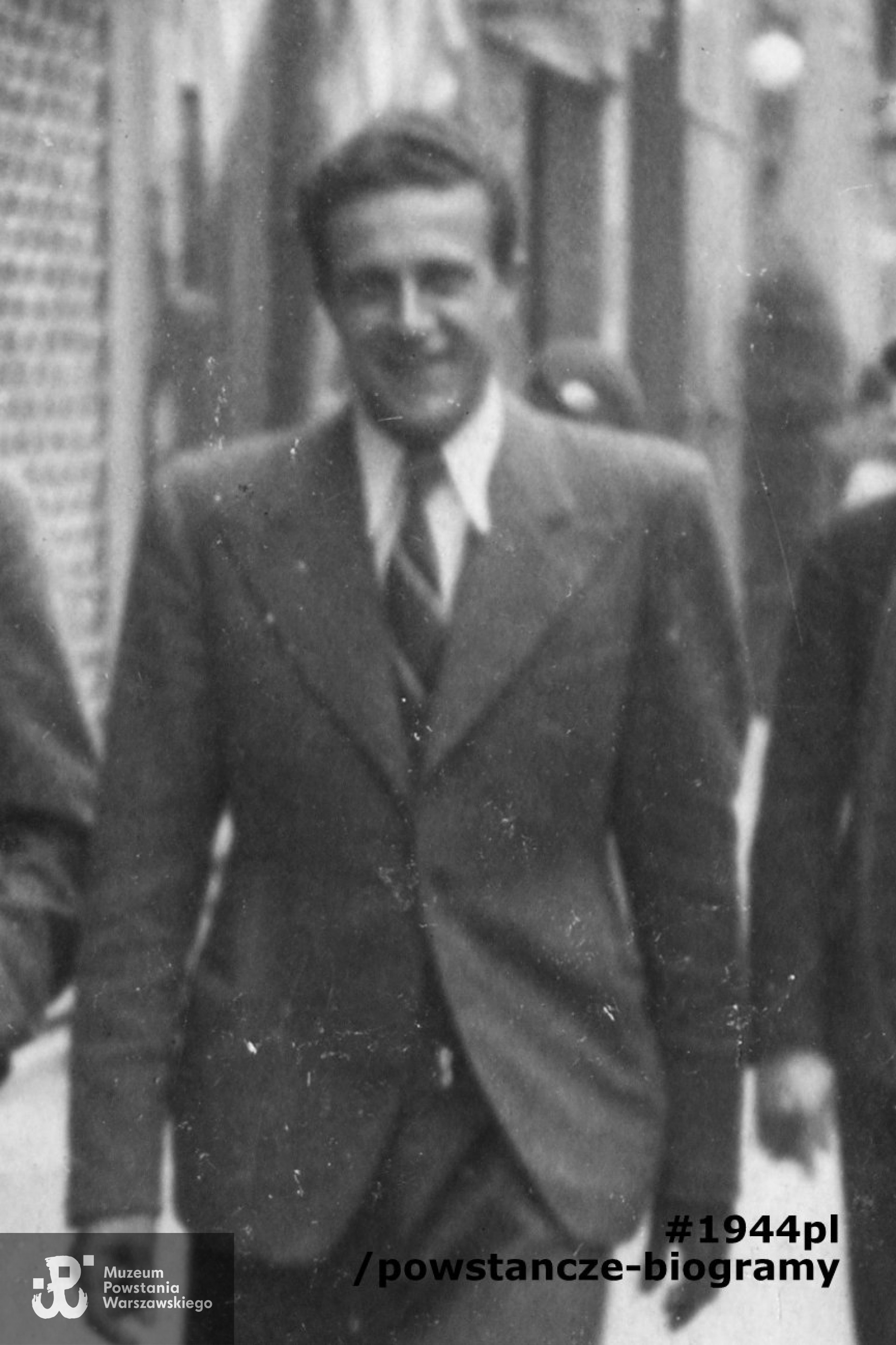 Powiększony fragment szerszego ujęcia. Fot. ze zbiorów rodzinnych p. Marka Luca, syna Powstańca.