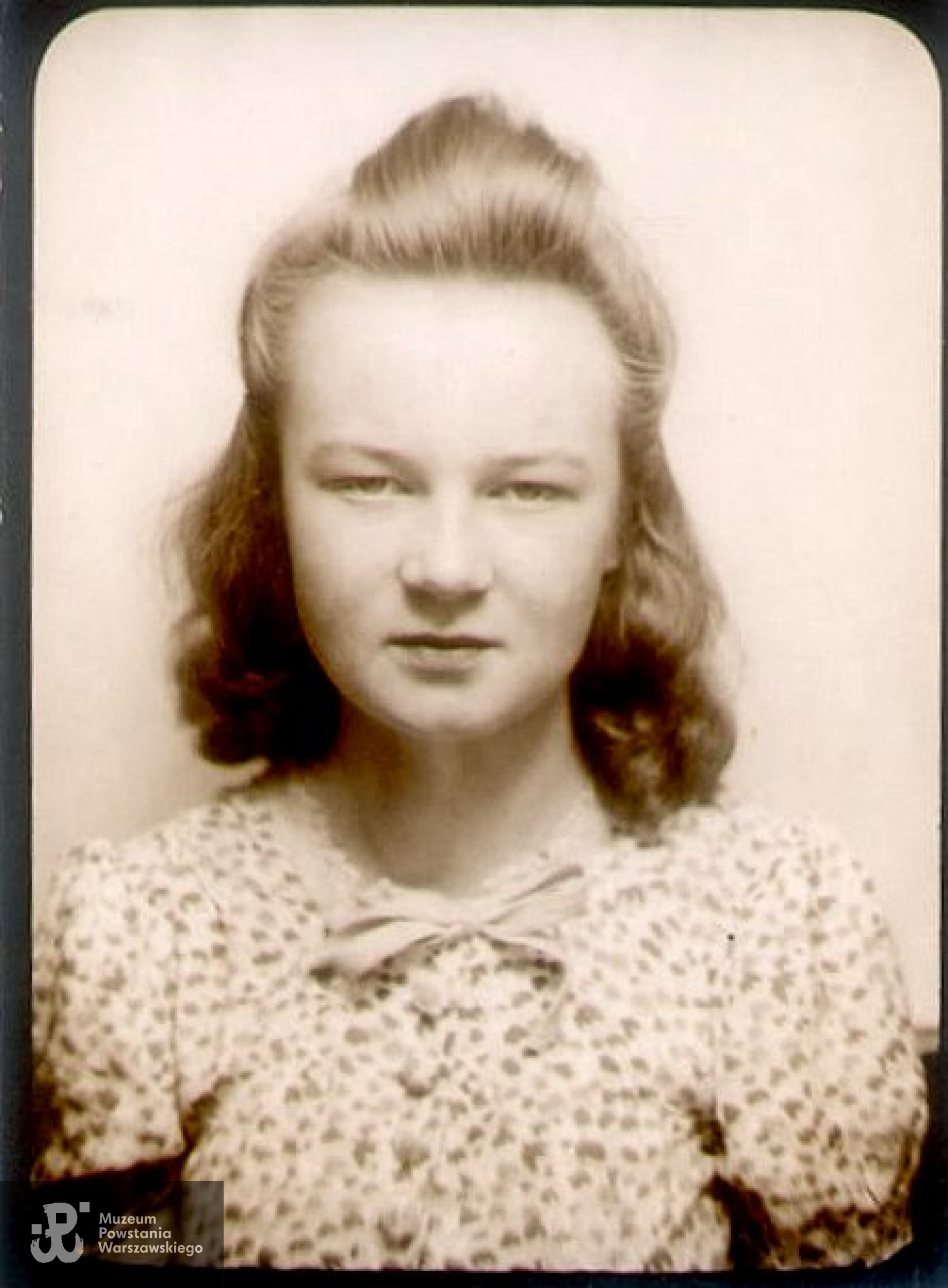 Anna Wyganowska - 1941 rok. Zbiory Archiwum Akt Nowych w Warszawie, skan w mediach społecznościowych  udostępnił p. Mariusz Olczak