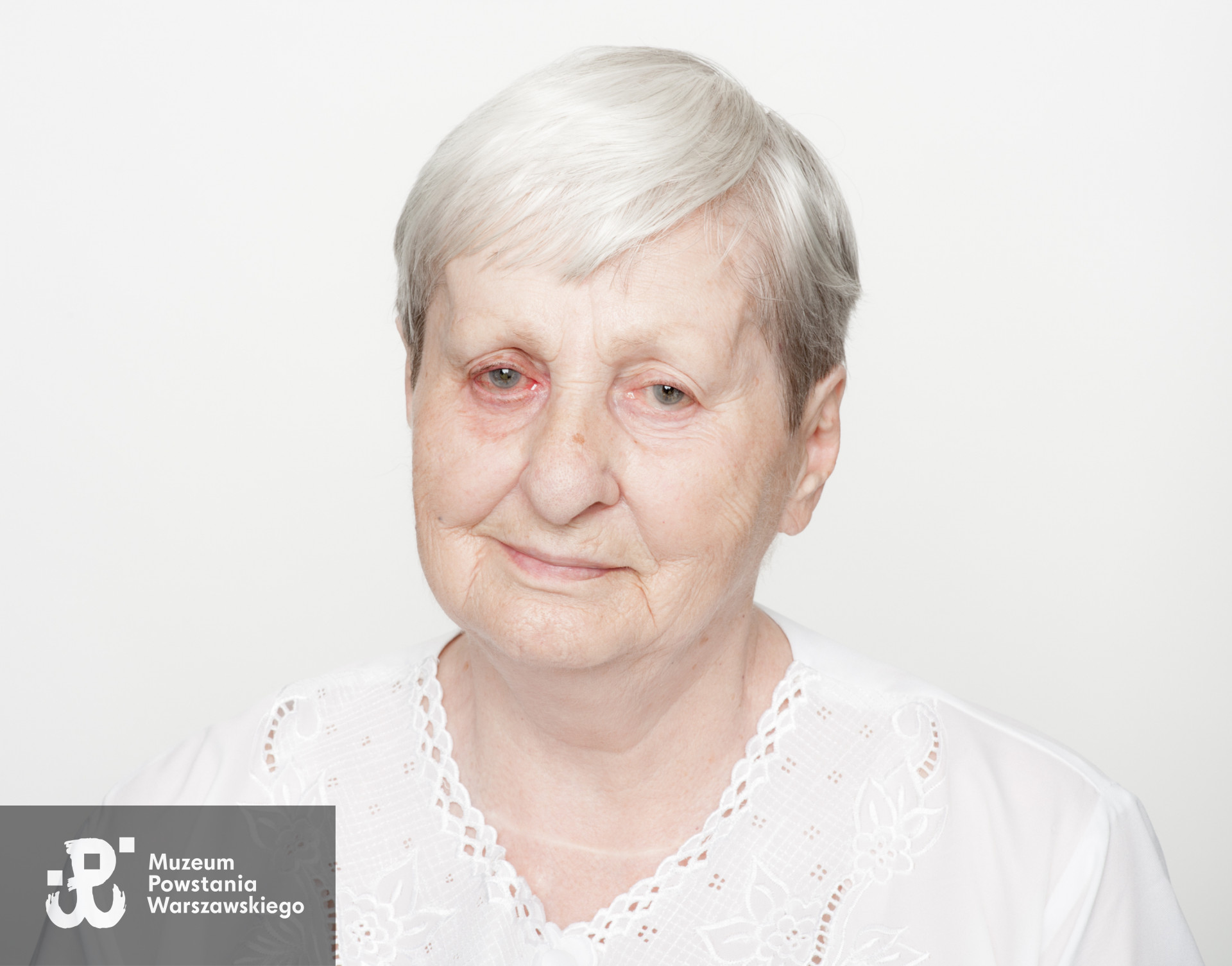 Zdjęcie z serii portretów Powstańców Warszawskich wykonanych w ramach projektu "1944/70/2014" realizowanego przez grupę WWPHOTO dla uczczenia 70. rocznicy wybuchu Powstania Warszawskiego. Muzeum Powstania Warszawskiego, 22.07-04.08 2013.