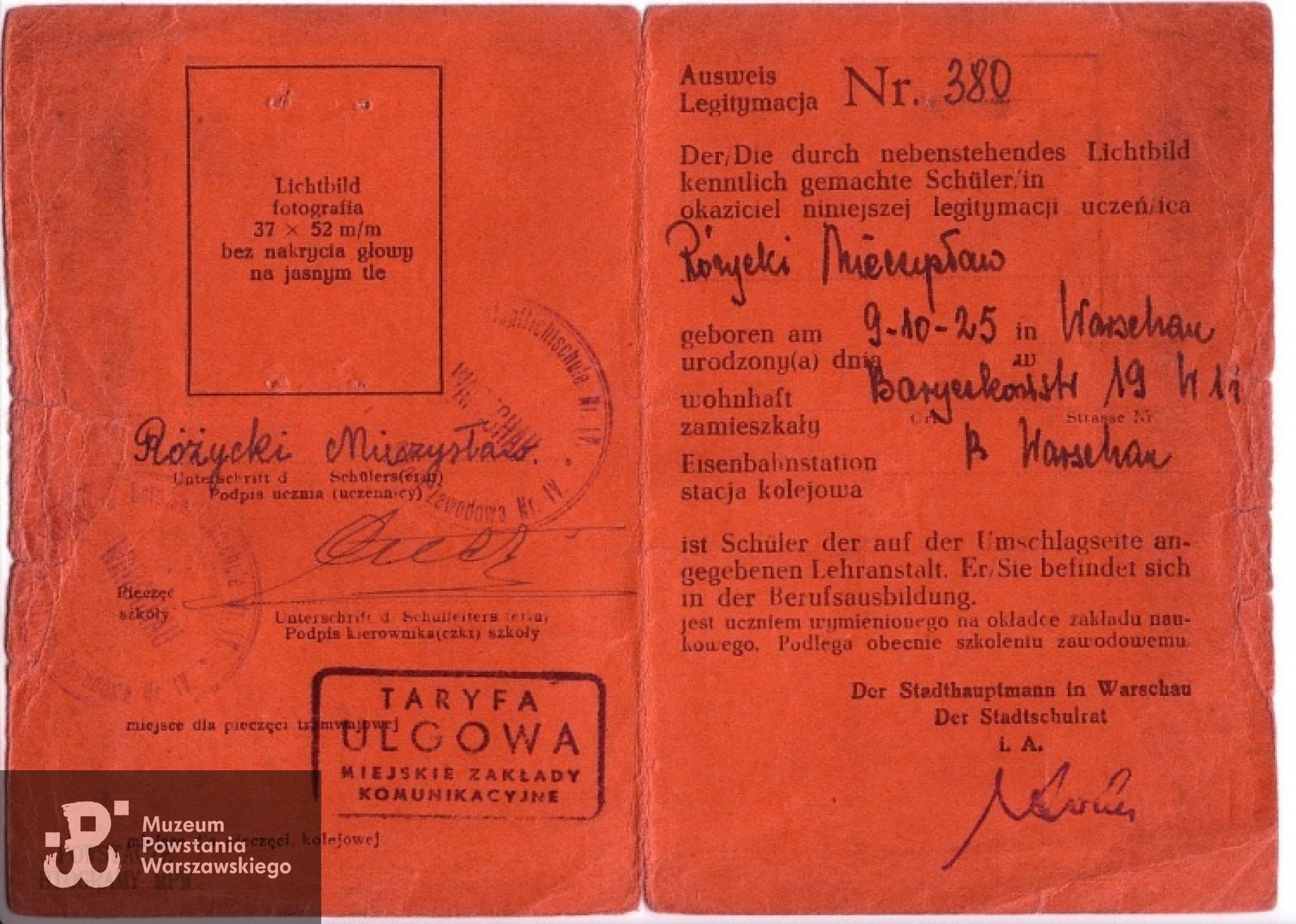 Legitymacja szkolna  - II strona. Z archiwum rodzinnego Jacka Szulskiego