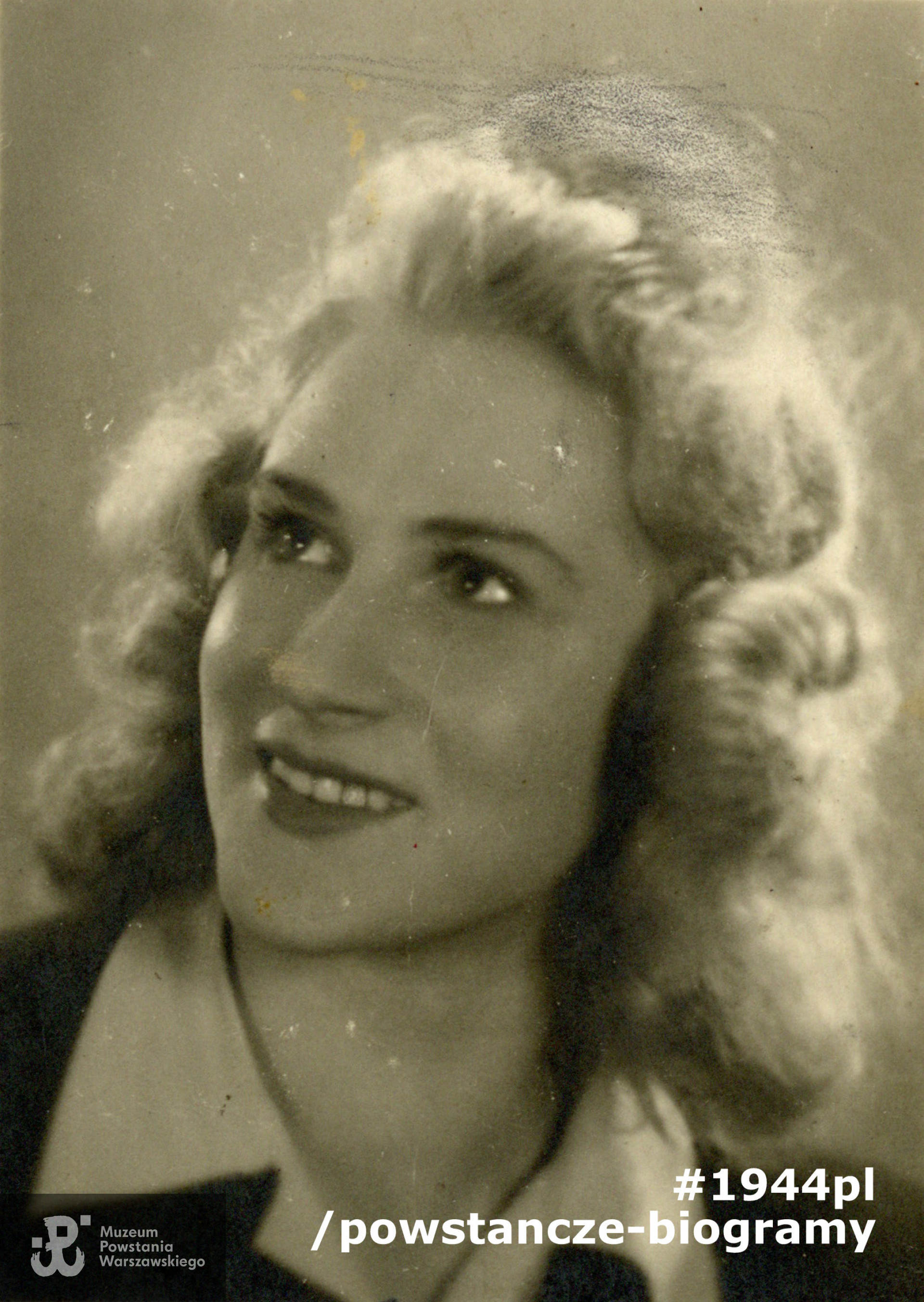 Adela Gawryszewska - Błaszczyńska „Deda” (1925-2018). Fot. ze zbiorów Muzeum Powstania Warszawskiego, sygn. P/4481-3