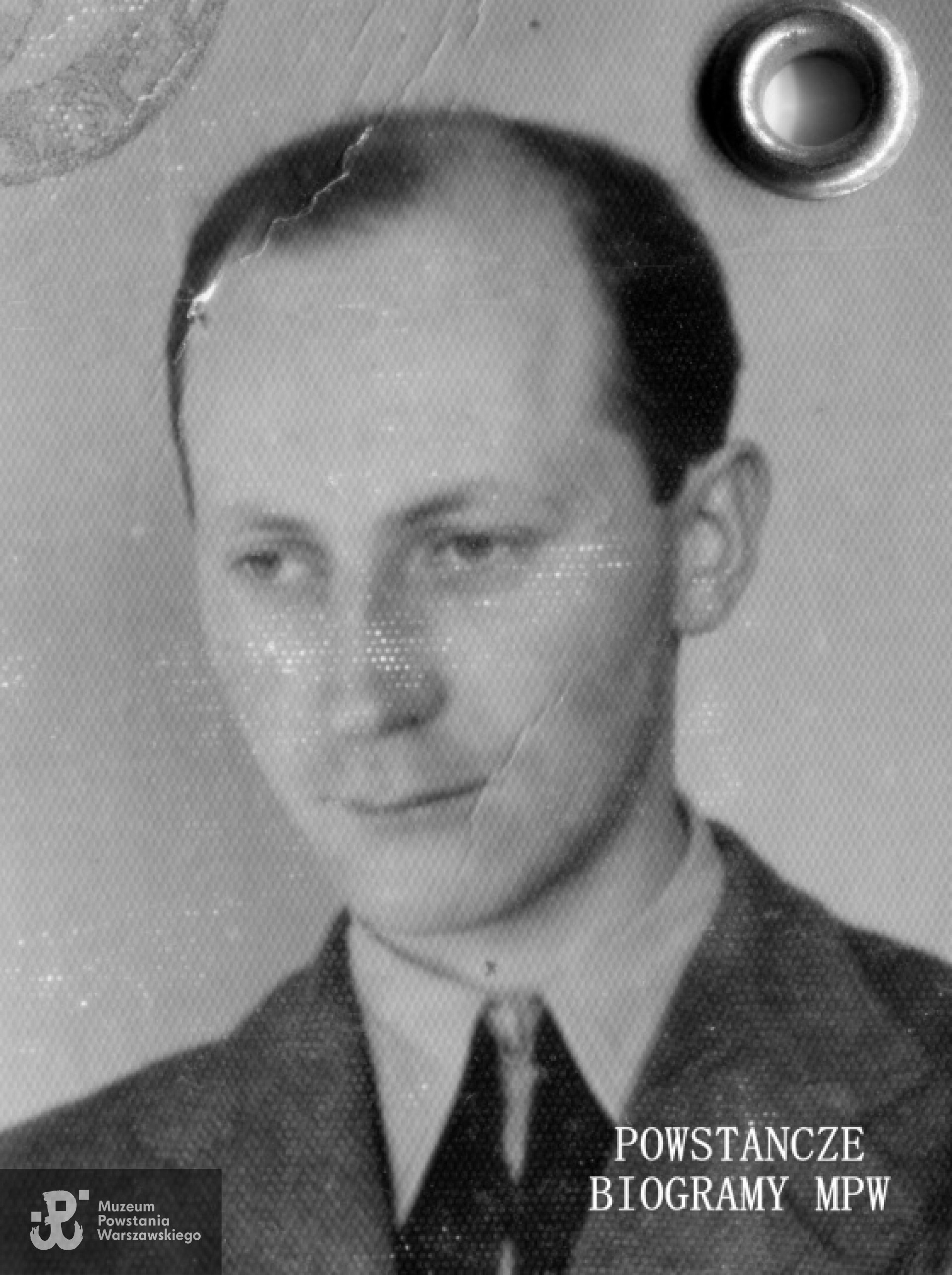 Zdjęcie legitymacyjne z okresu okupacji (1943). Fot. archiwum rodzinne