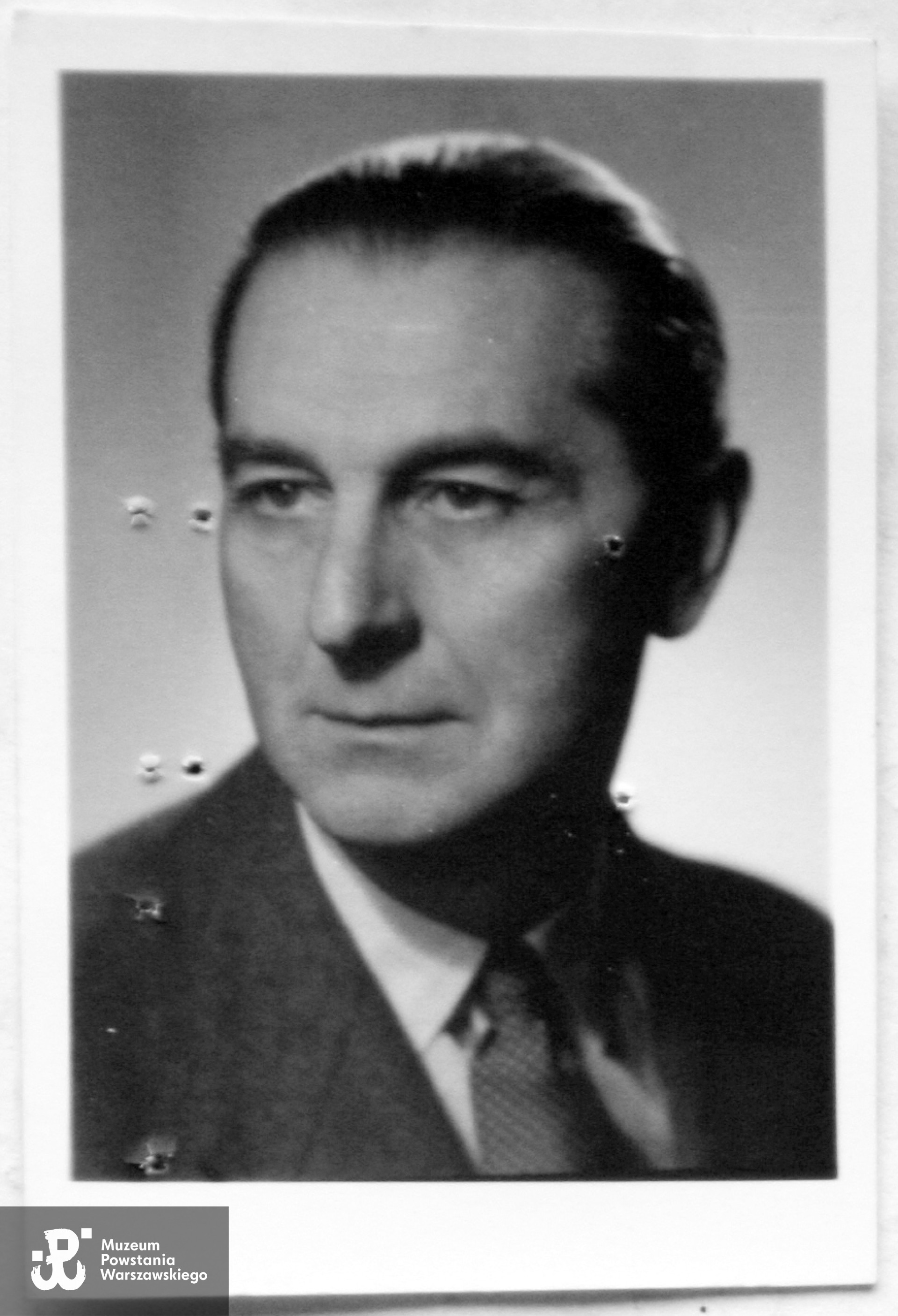 Fotografia pochodząca z formularzy Biura ds. Kombatantów, Ministerstwa Pracy i Polityki Socjalnej. 