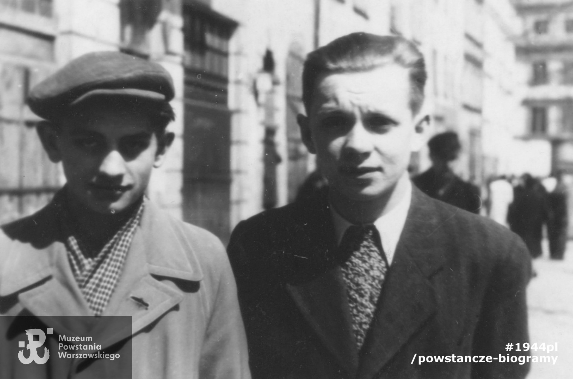  Dawid  Rajzman - z lewej. Skan: materiały do Słownika Uczestników PW - Pokój Kombatanta