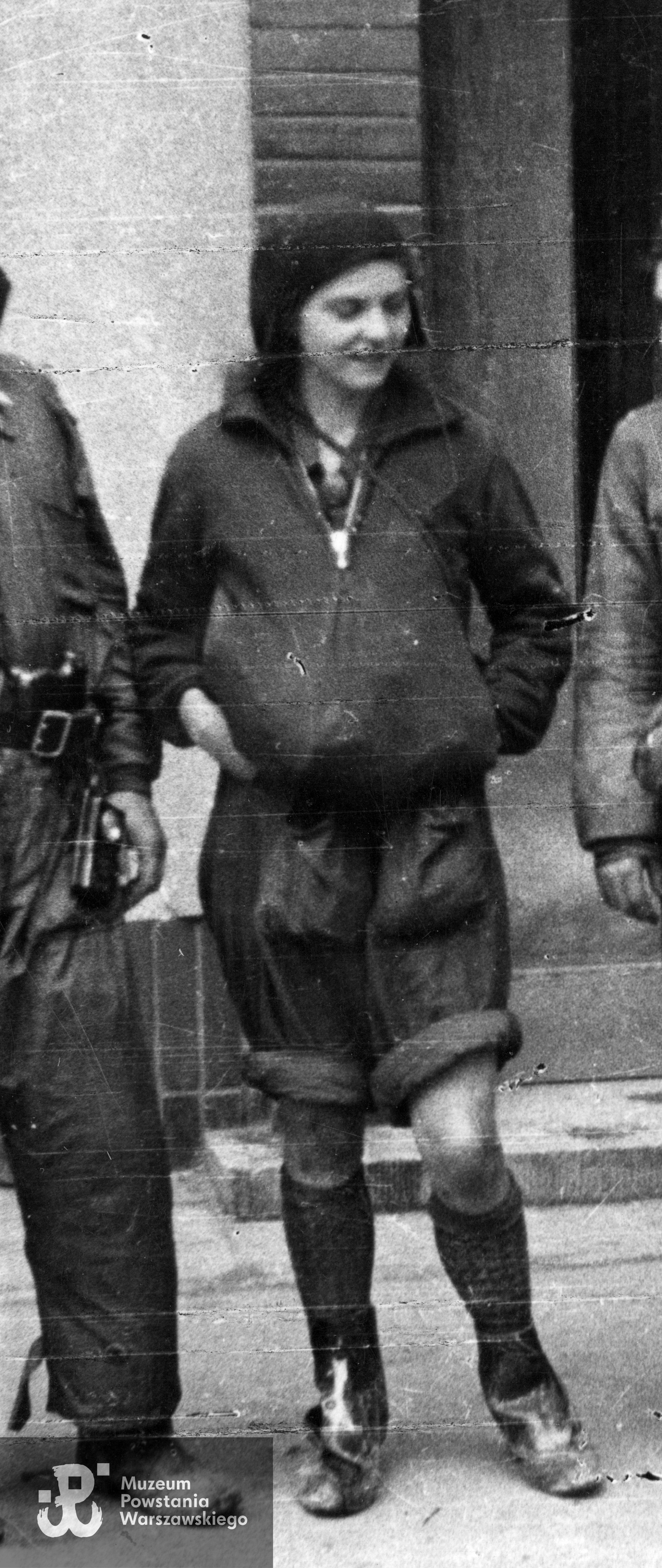 Powiększony fragment. Fot. ze zbiorów Muzeum Powstania Warszawskiego, sygn. MPW-IK/1713