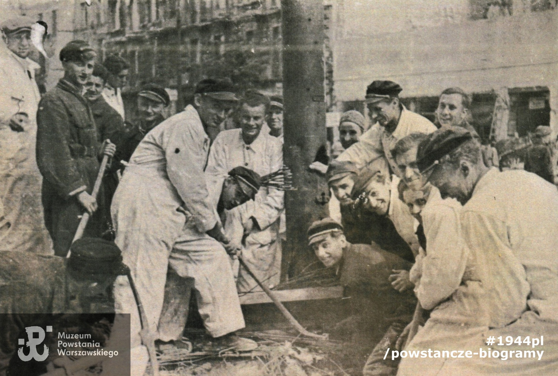 Fot. z archiwum rodzinnego p. Ryszarda Krokwy, skan: Pokój Kombatanta MPW