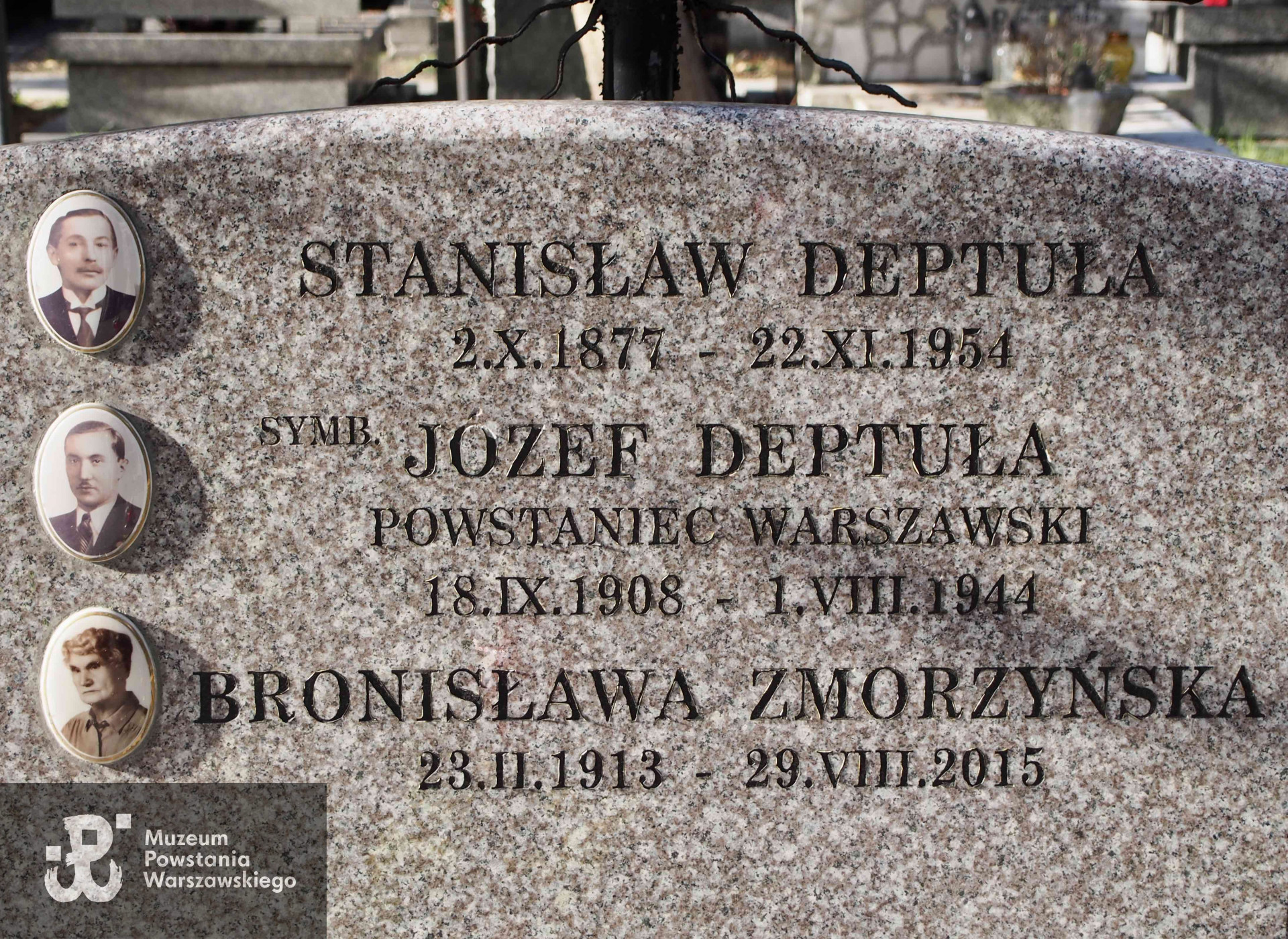 Cmentarz Powązki Wojskowe, miejsce symbolicznego upamiętnienia Józefa Deptuły  na grobie jego ojca, kw. H II, rząd  8, grób 6. Fot. udostępniła p. Małgorzata Malicka 