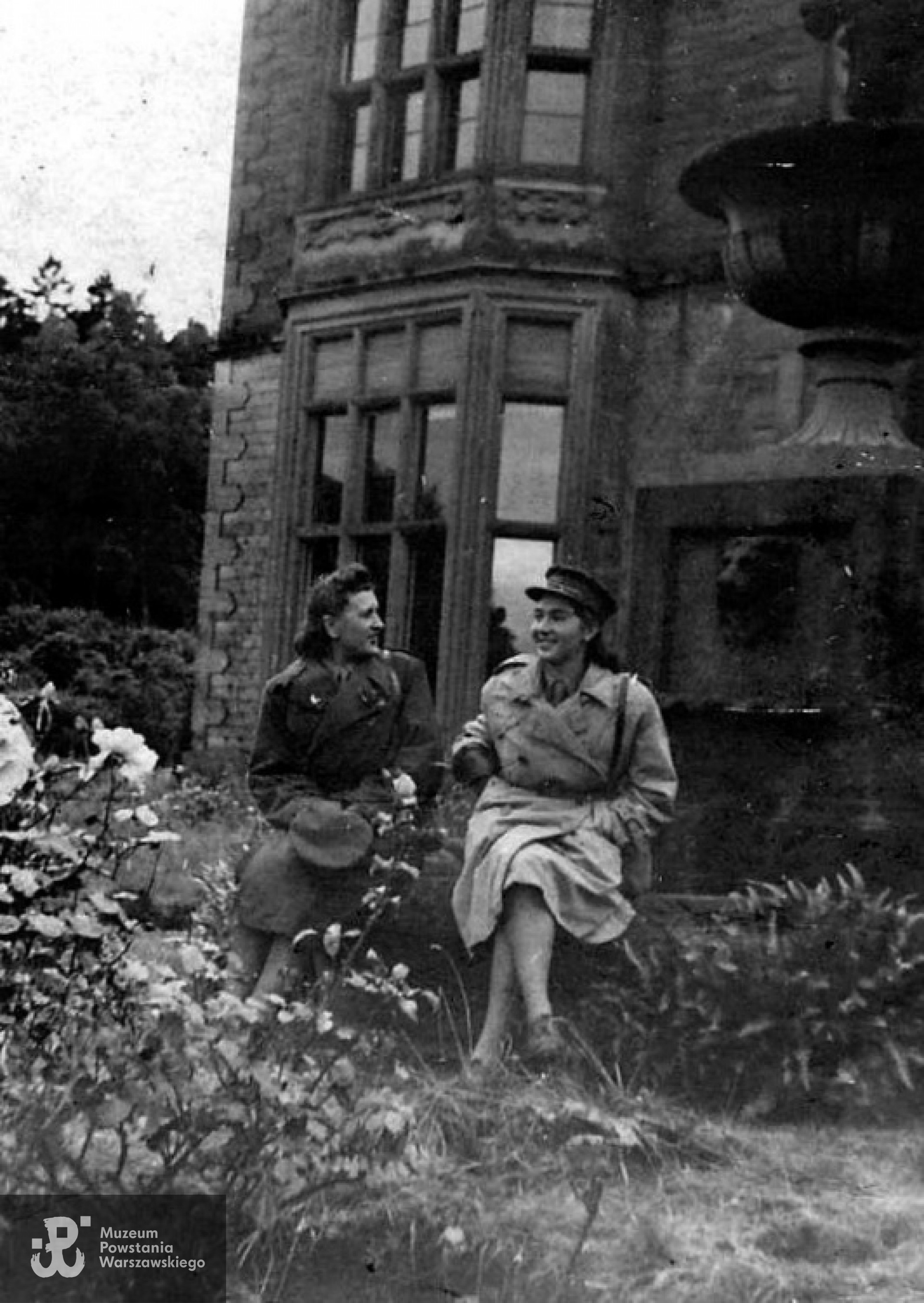 Szkocja - szpital. 1945. Fot. Zofia i Piotr Glegoła - archiwum rodzinne.