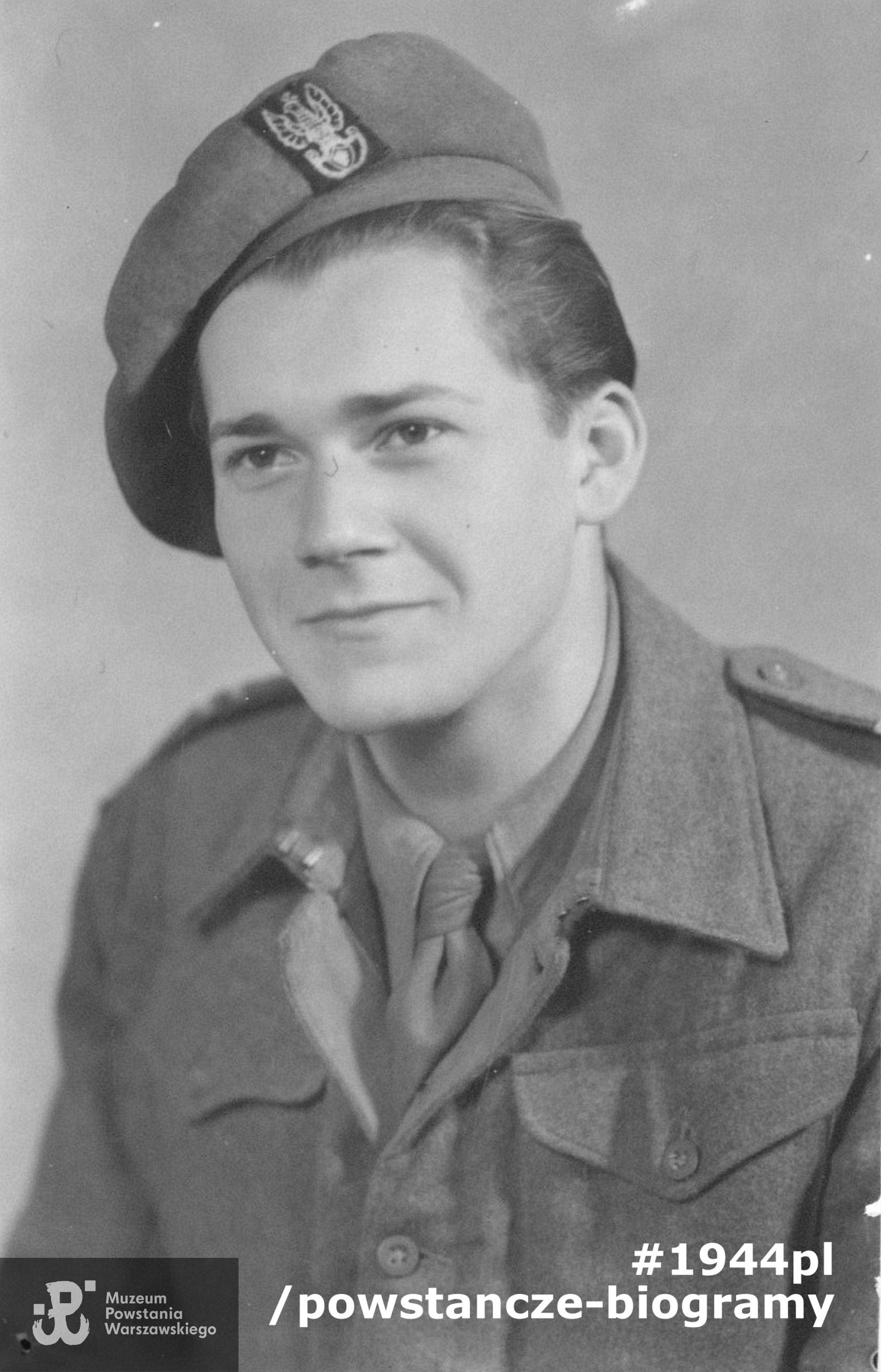 Tadeusz Rupniewski "Sęk". Fotografia portretowa wykonana po 1945 roku. Fot. ze zbiorów Muzeum Powstania Warszawskiego, sygn. P/8277